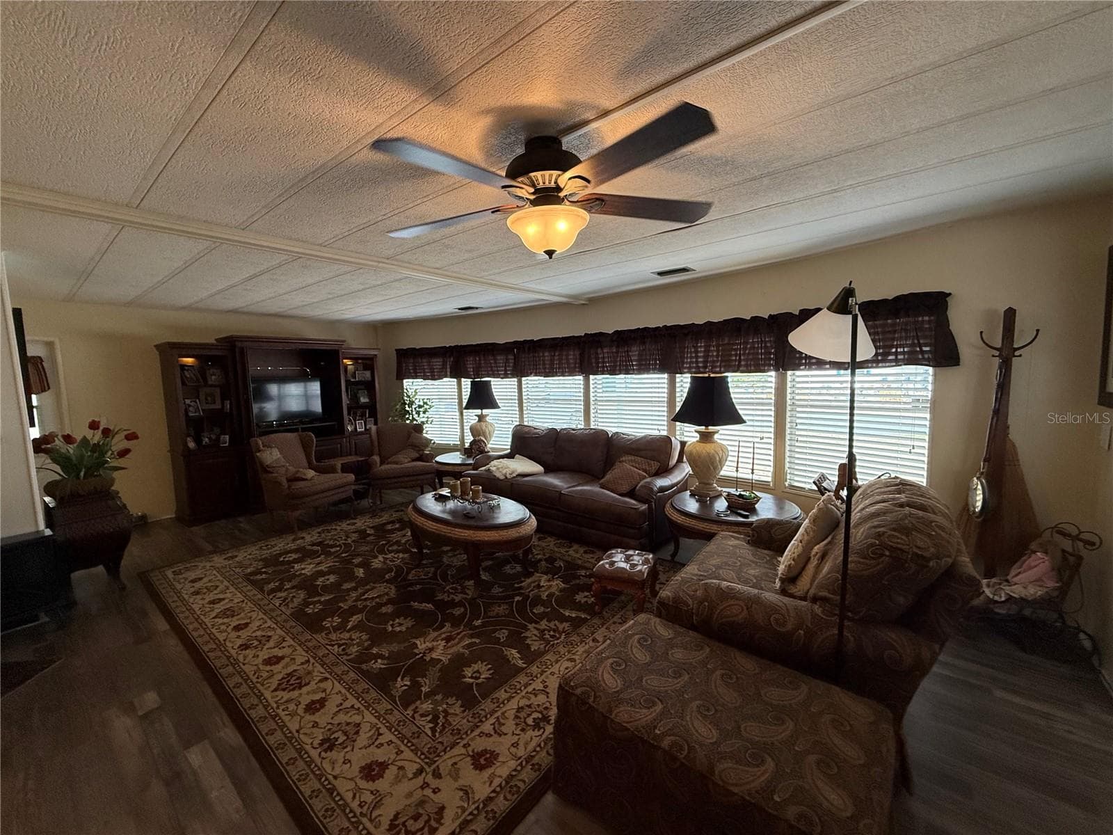 Manufactured Home at 50 N BOBWHITE RD, WILDWOOD, photo 11 of 25