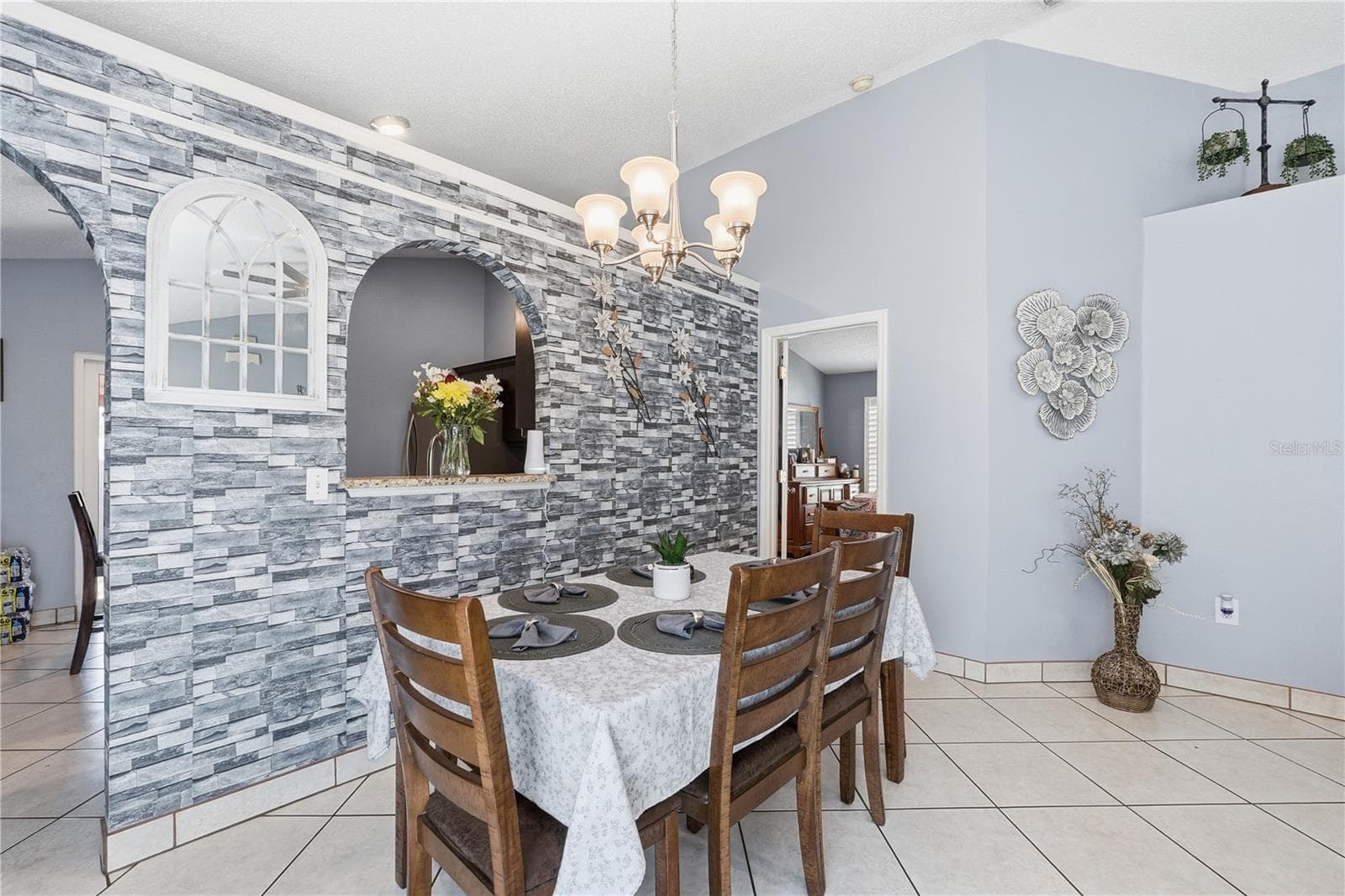 Single Family Residence at 139 PLACID WOODS CT, SANFORD, photo 17 of 32