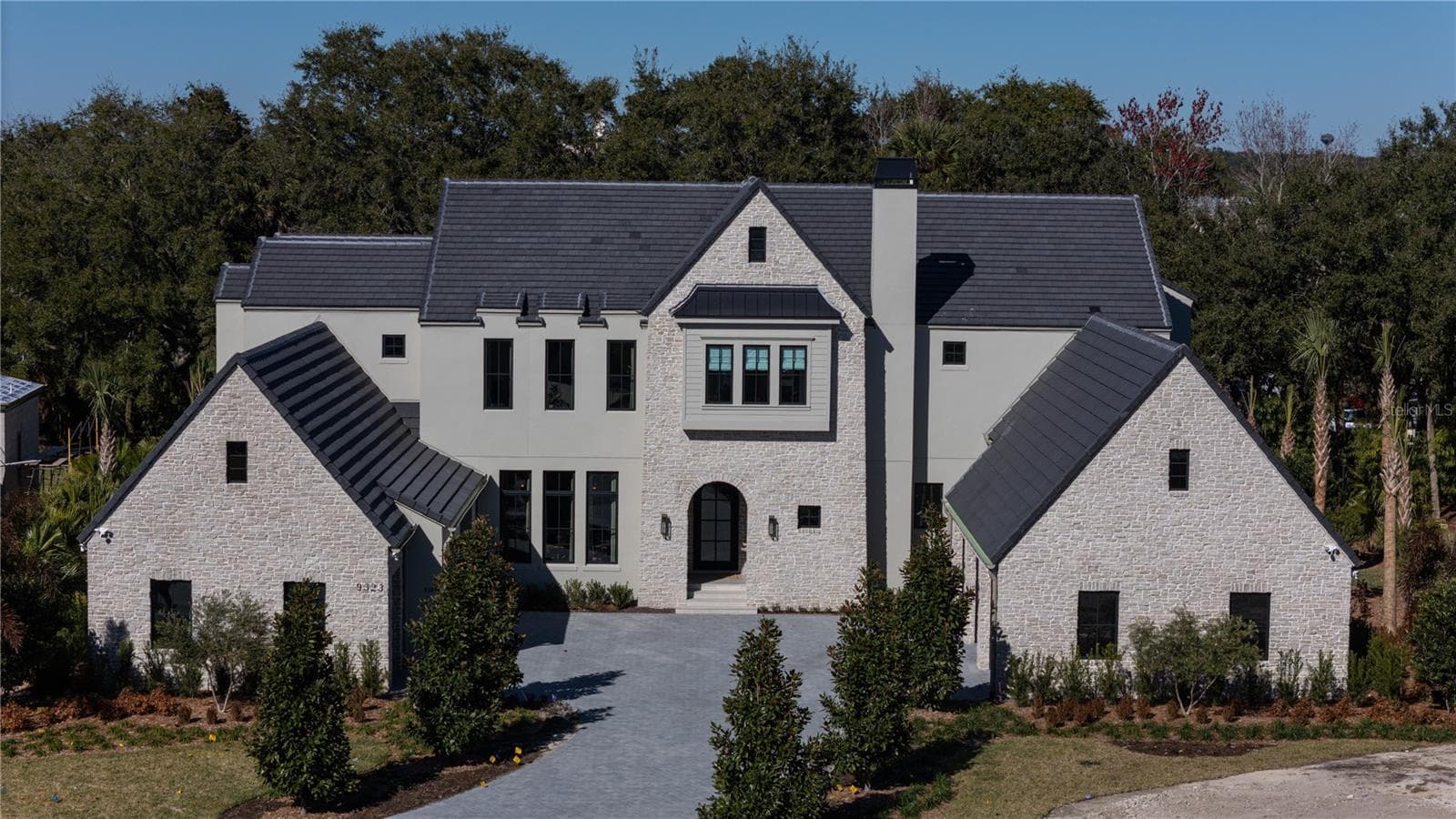 Single Family Residence at 9323 GLADYS GARDEN CT, WINDERMERE, photo 4 of 84