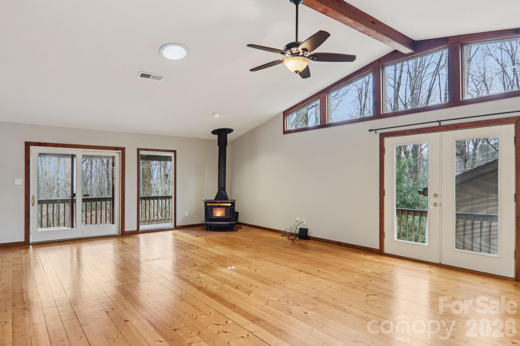 Single Family Residence at 71 N Setsi Lane, Brevard, photo 6 of 38