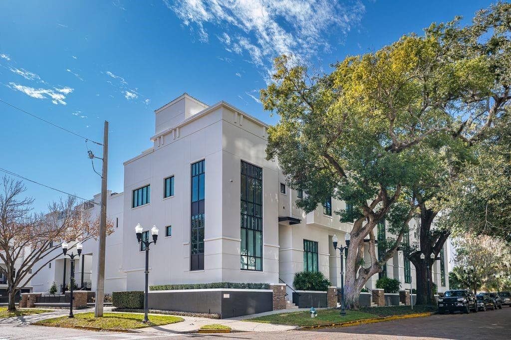 Condominium at 460 E JACKSON ST #2, ORLANDO, photo 36 of 37