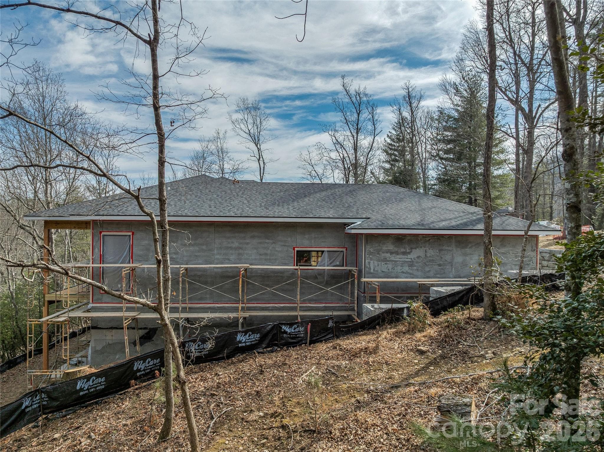 Single Family Residence at 12 Falling Waters Trail, Arden, photo 9 of 33