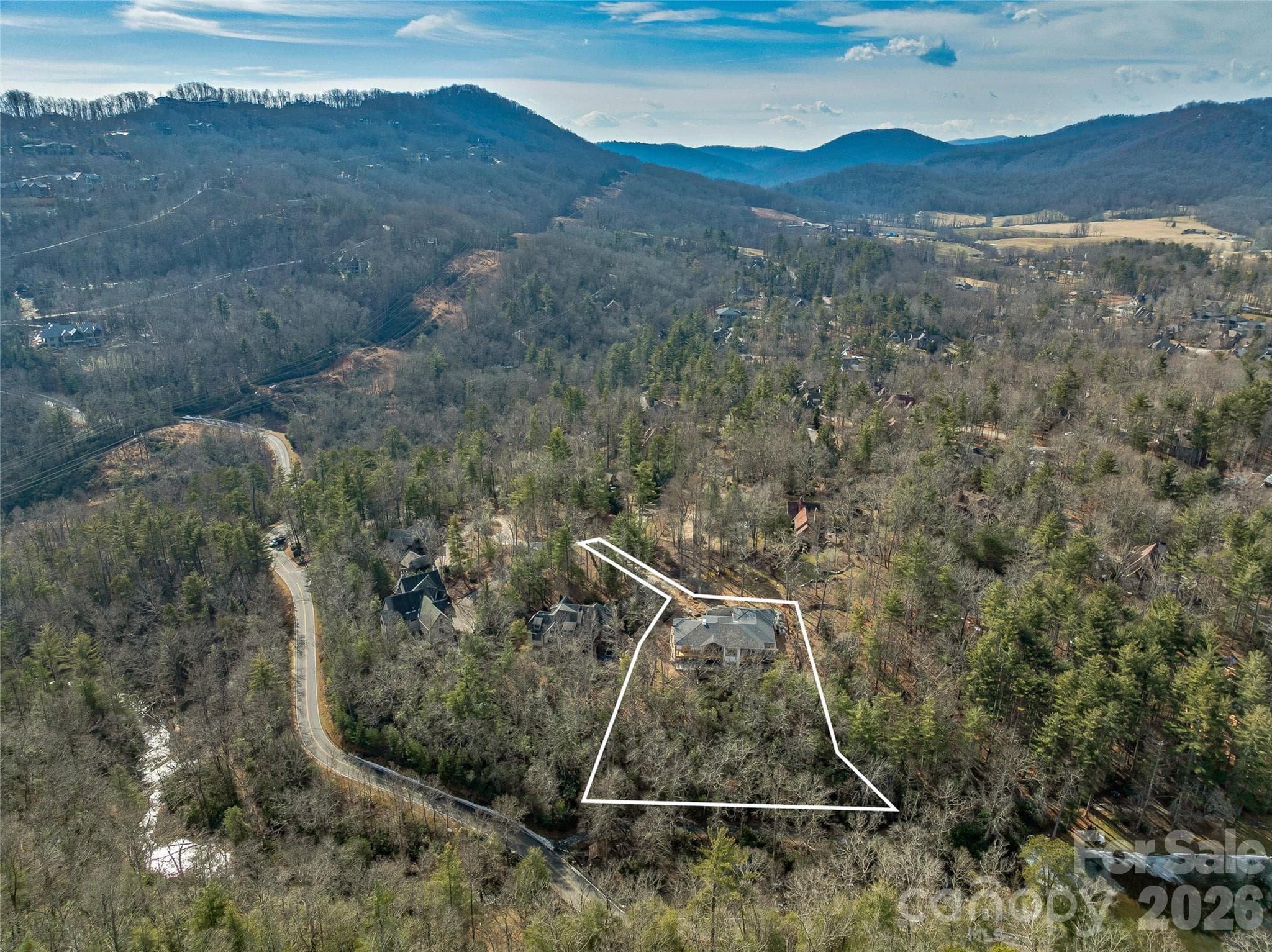 Single Family Residence at 12 Falling Waters Trail, Arden, photo 19 of 33