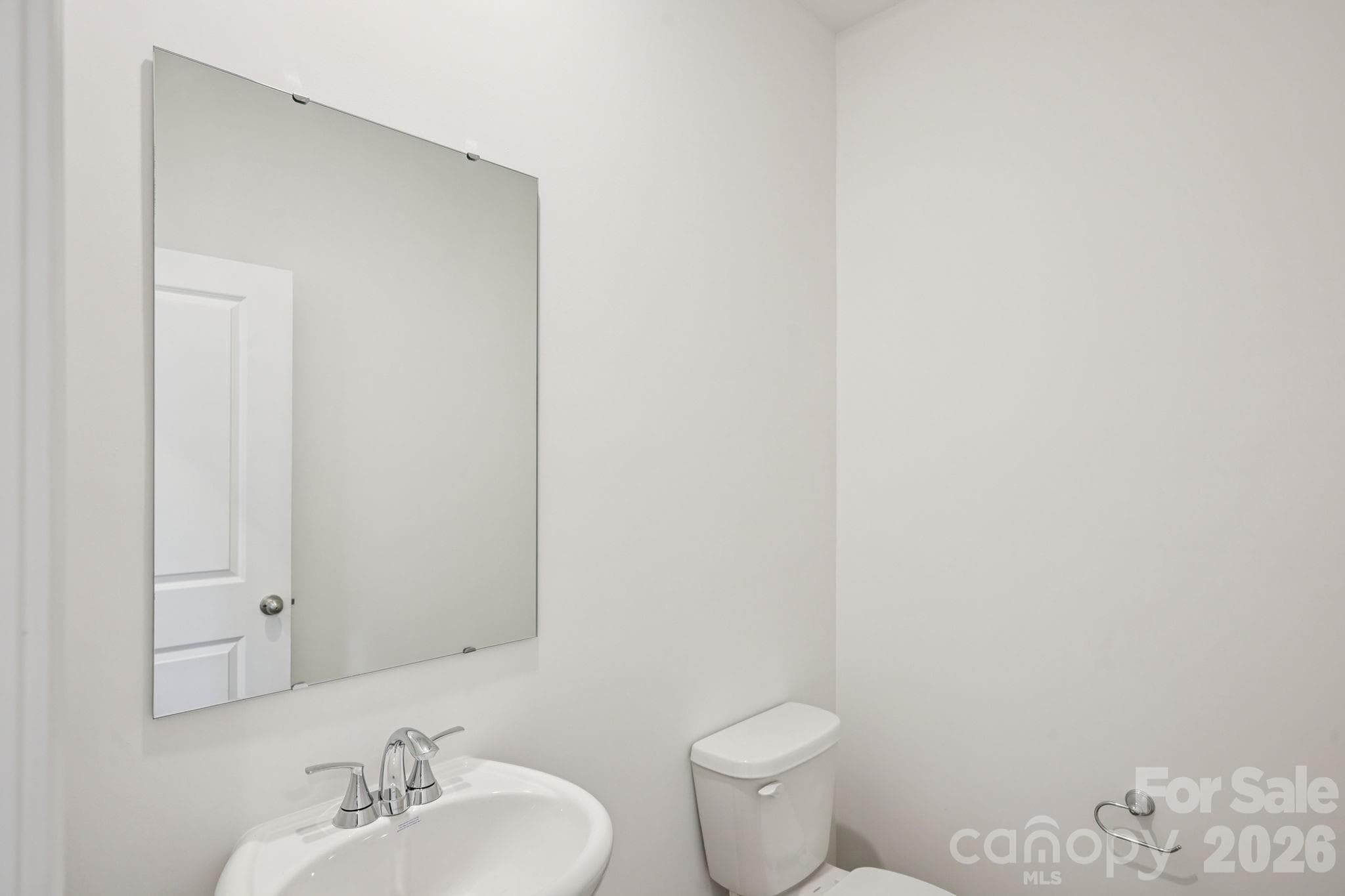 Photo is not of the actual home but is an inspirational photo of builder’s model home and may depict options, furnishings, and/or decorator features that are not included. - 1419 Blue Jay Street, Newton