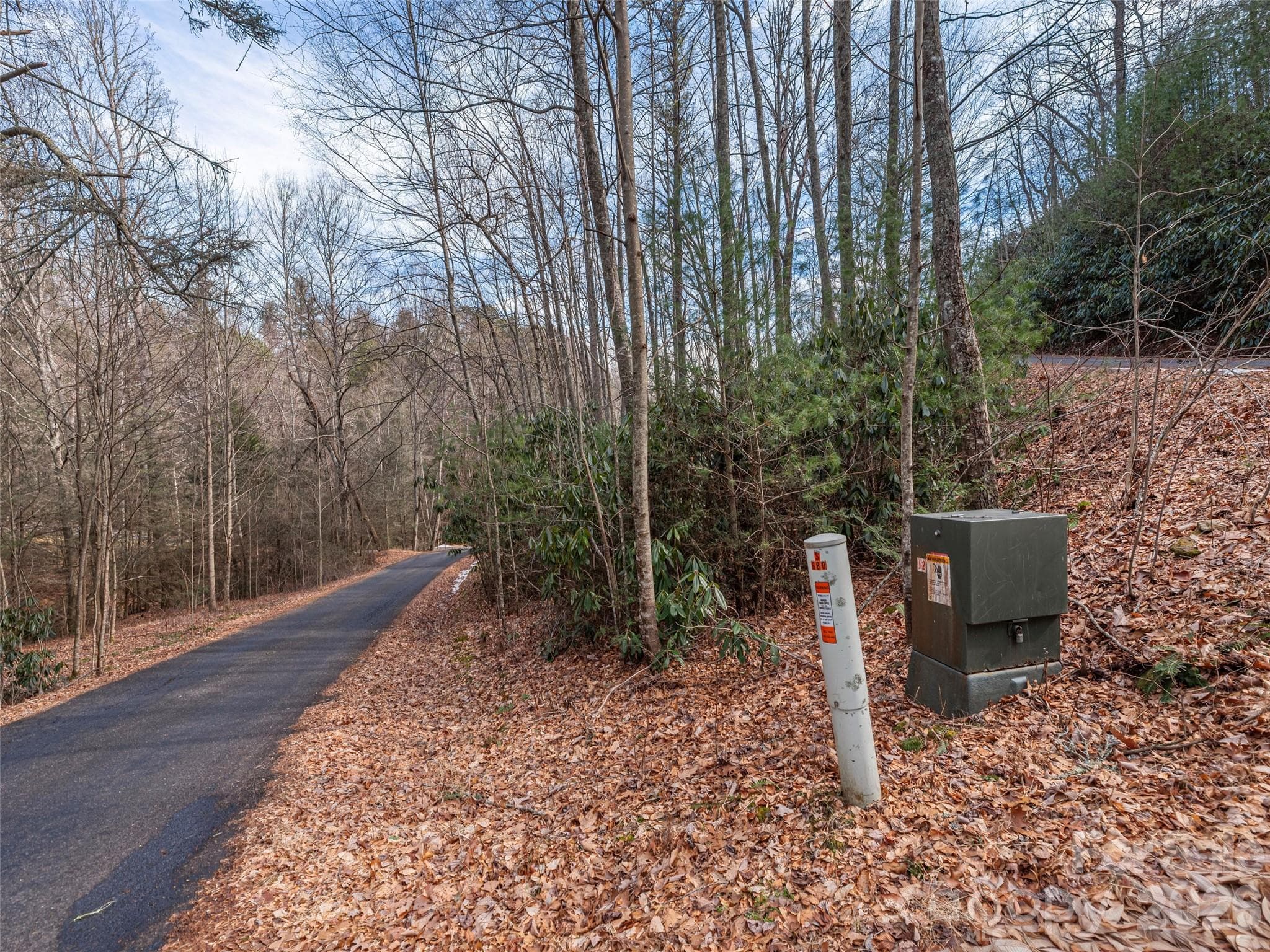 Lot at Waynesville, photo 5 of 12
