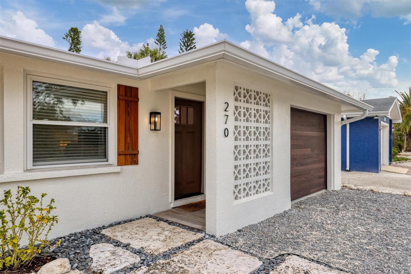 270 GLADIOLUS ST