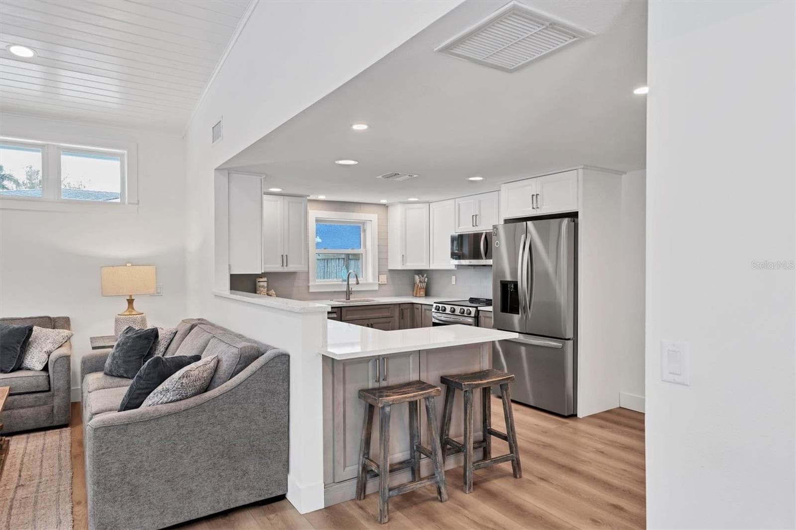 Single Family Residence at 270 GLADIOLUS ST, ANNA MARIA, photo 17 of 66