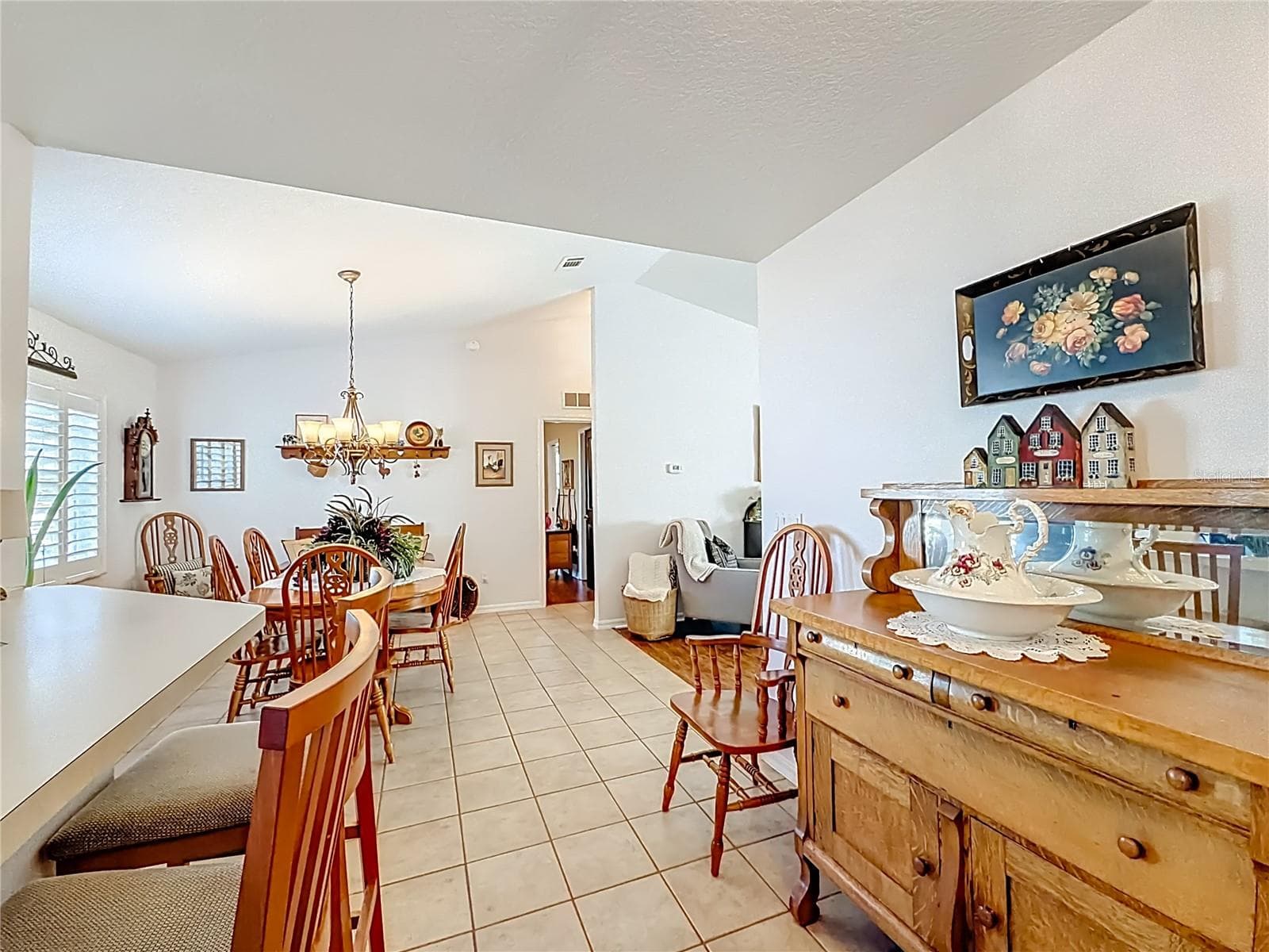 Kitchen - 331 SE HIGHWAY 42, SUMMERFIELD