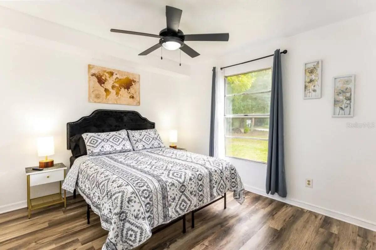 Single Family Residence at 2301 CARLTON DR, ORLANDO, photo 6 of 27
