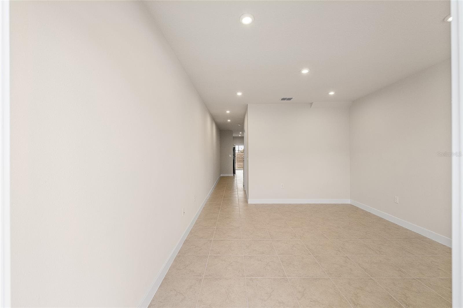Townhouse at 1197 PORT BLUE WAY, LADY LAKE, photo 8 of 49