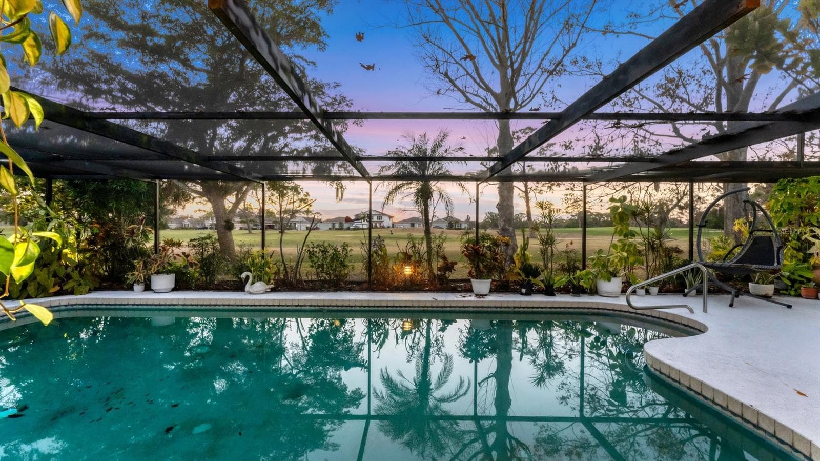 screened pool - 4076 SOUTHWELL WAY, SARASOTA