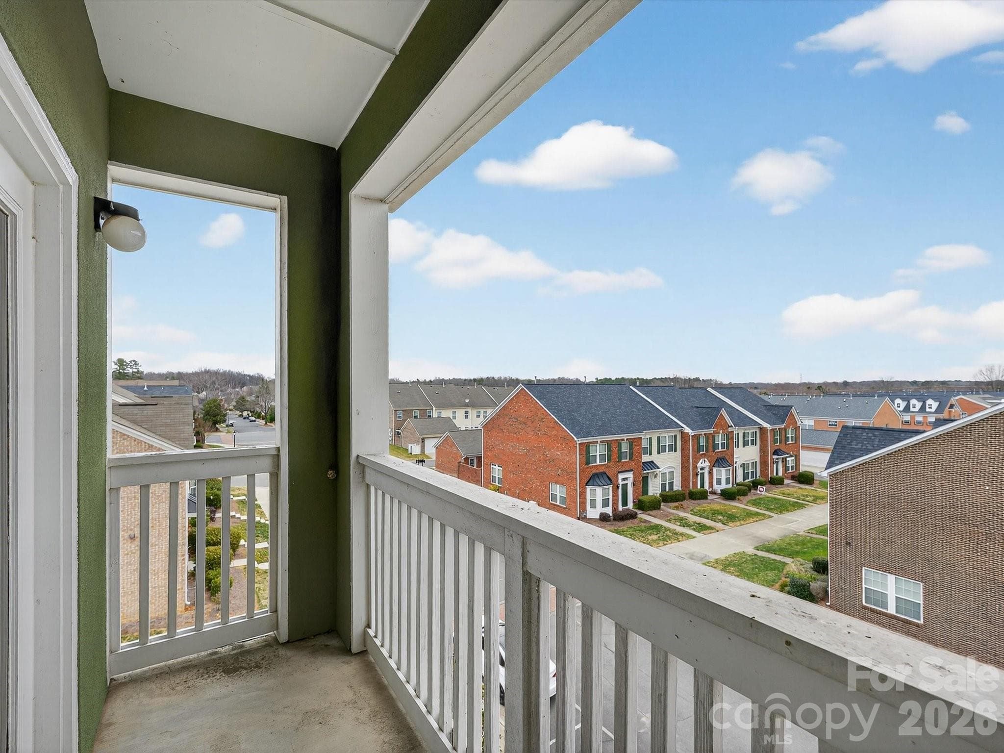Condominium at Indian Trail, photo 8 of 34