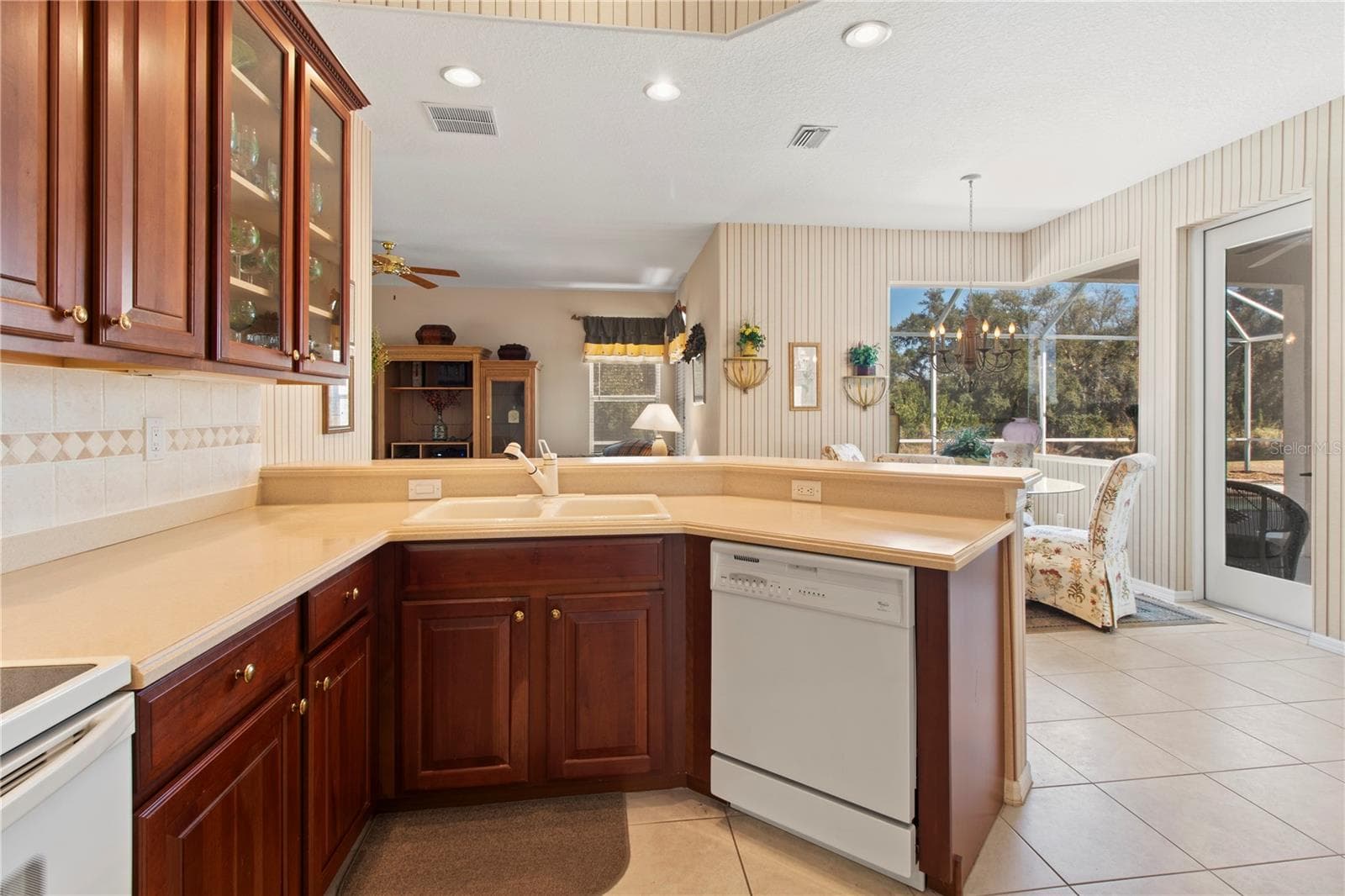 Single Family Residence at 7891 KAVANAGH CT, SARASOTA, photo 16 of 74