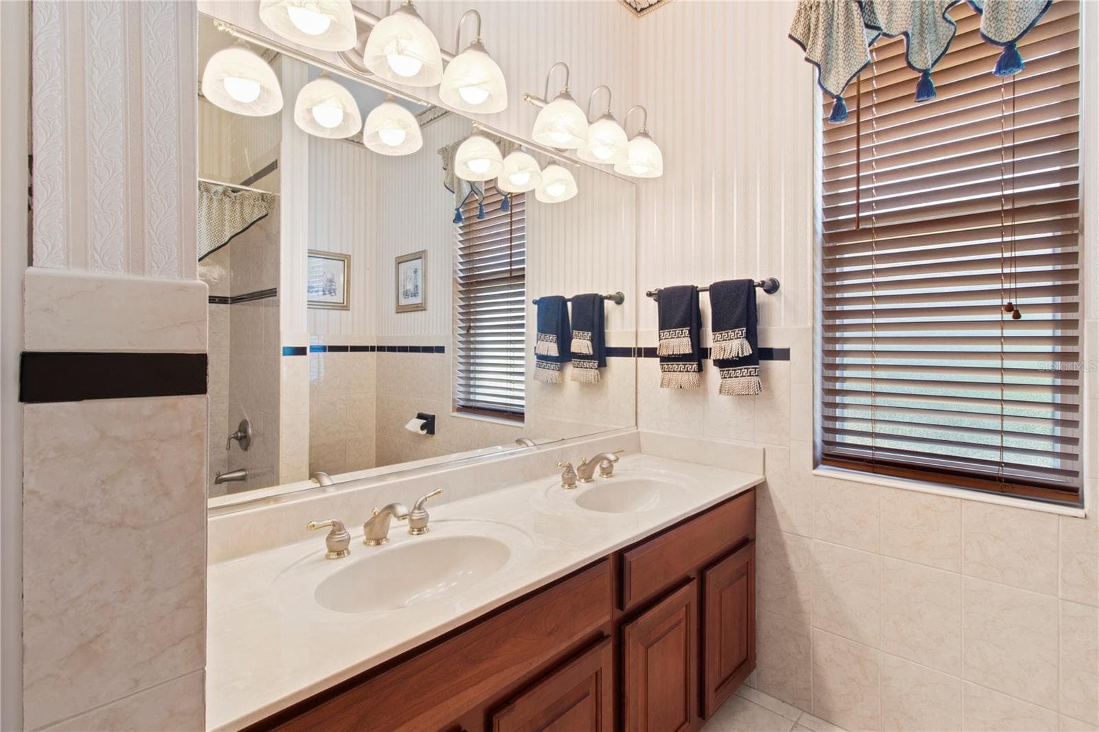 Single Family Residence at 7891 KAVANAGH CT, SARASOTA, photo 39 of 74