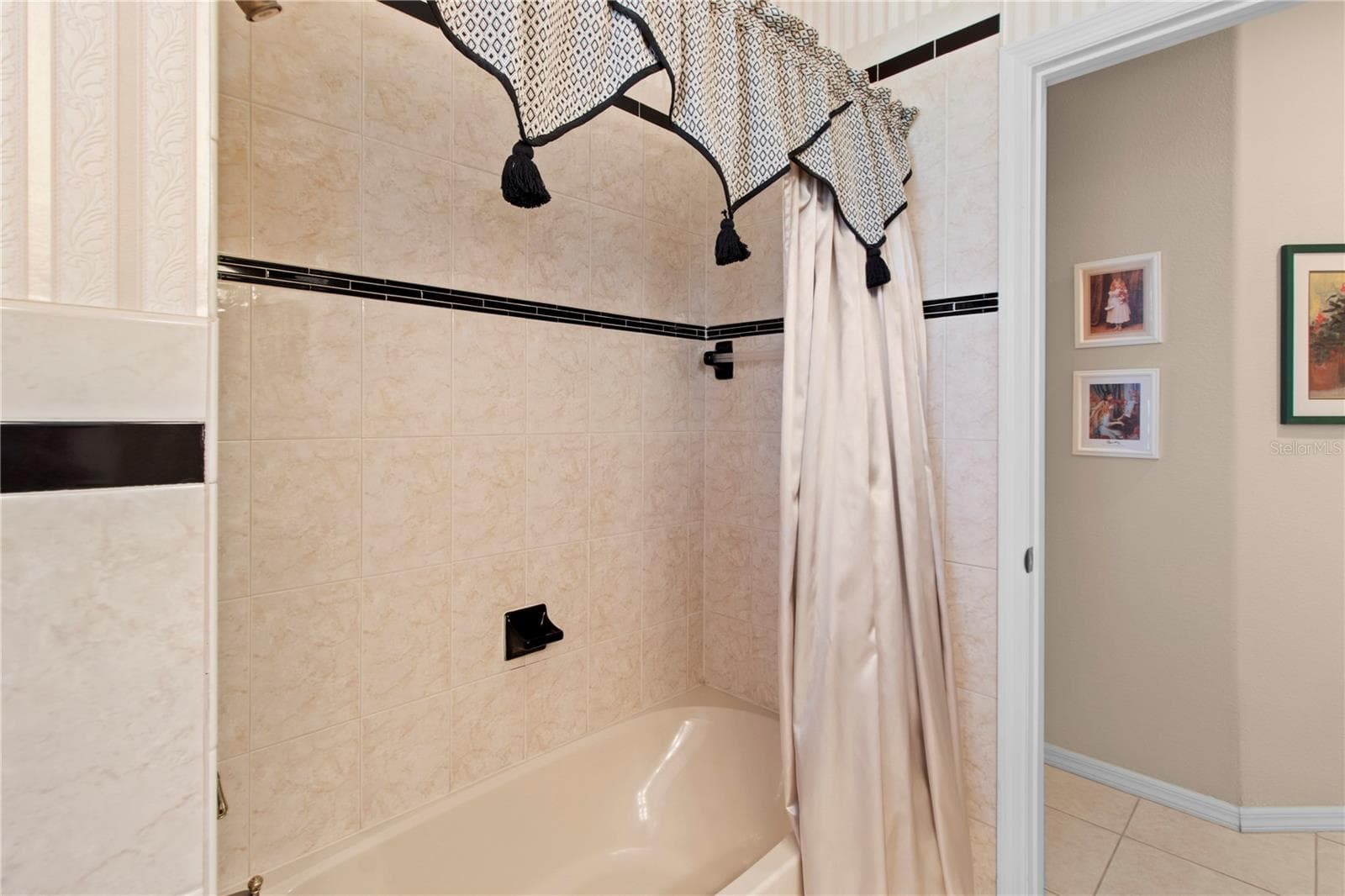 Single Family Residence at 7891 KAVANAGH CT, SARASOTA, photo 40 of 74