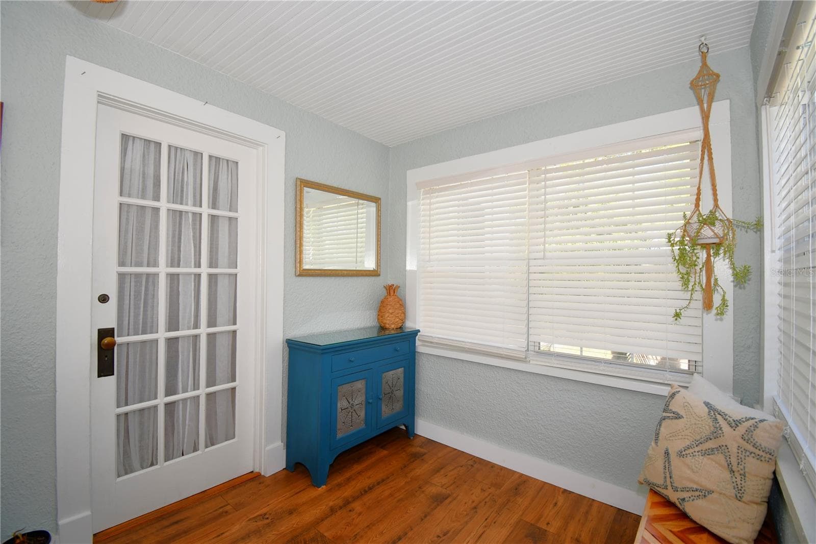 Front Porch - 1245 N ALEXANDER ST, MOUNT DORA
