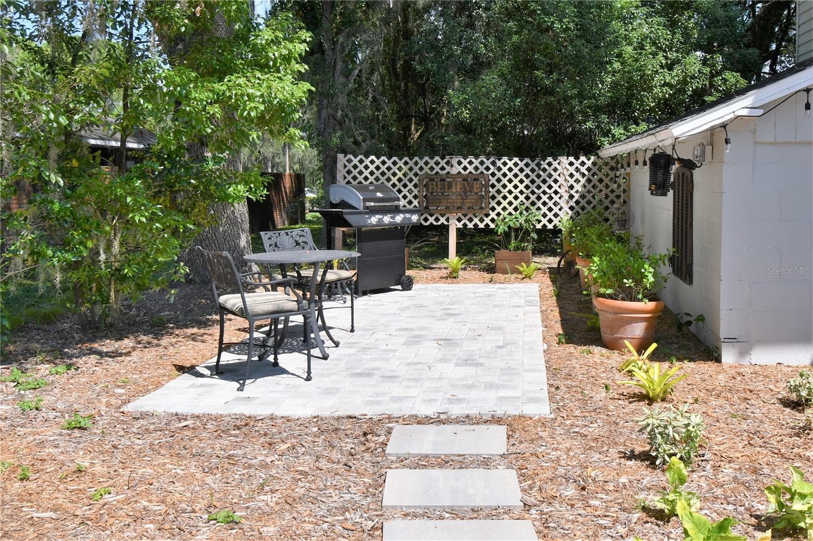 Apartment Brick Paved Patio - 1245 N ALEXANDER ST, MOUNT DORA