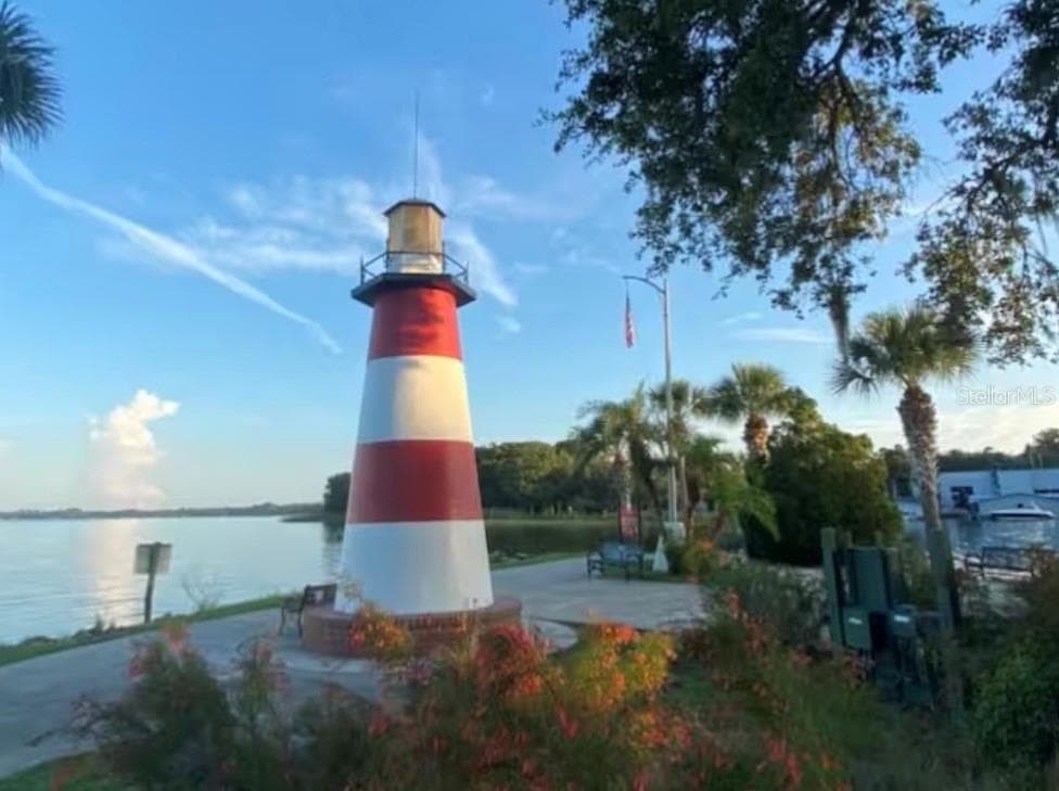 Mount Dora Light House - 1245 N ALEXANDER ST, MOUNT DORA