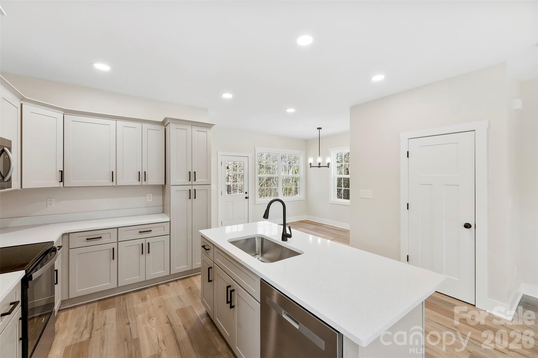 Single Family Residence at 205 Putnam Street, Shelby, photo 10 of 26