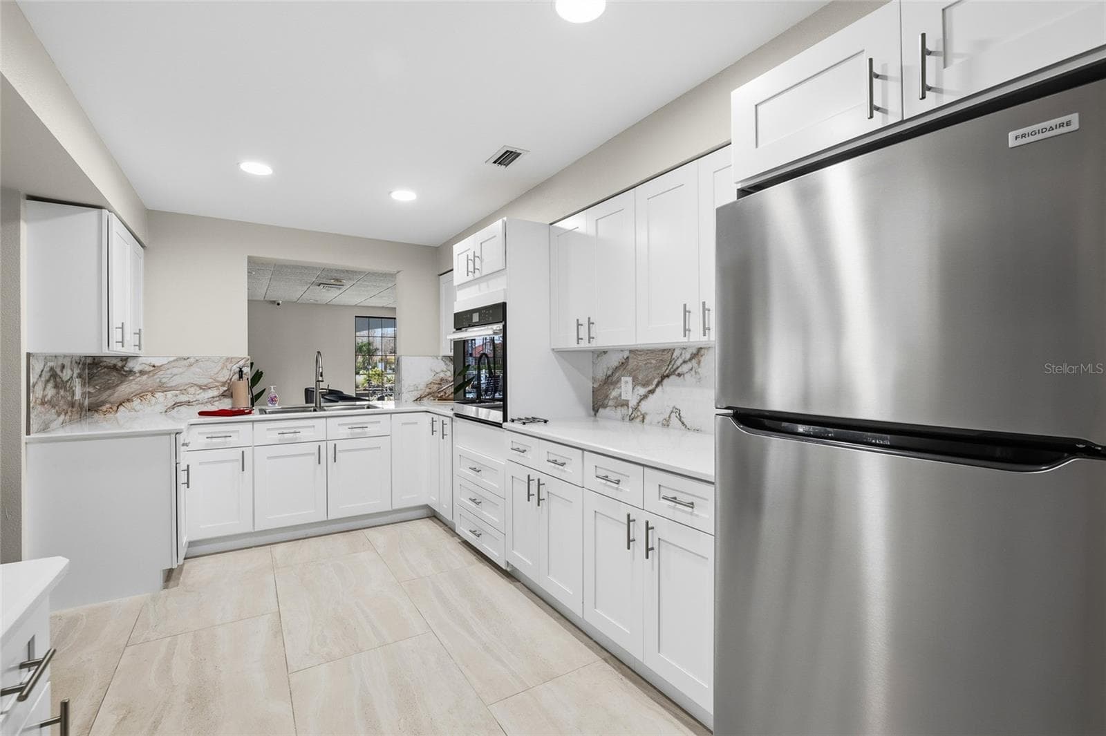 Condominium at 2333 FEATHER SOUND DR #A101, CLEARWATER, photo 33 of 49