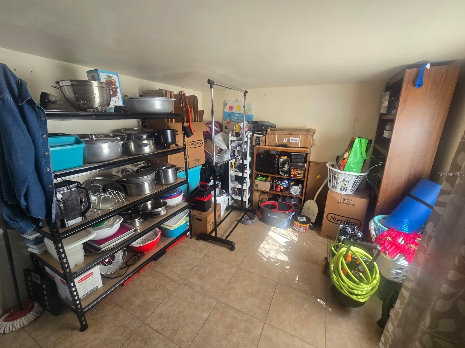 Storage area room - 6106 MANGROVE DR, WESLEY CHAPEL
