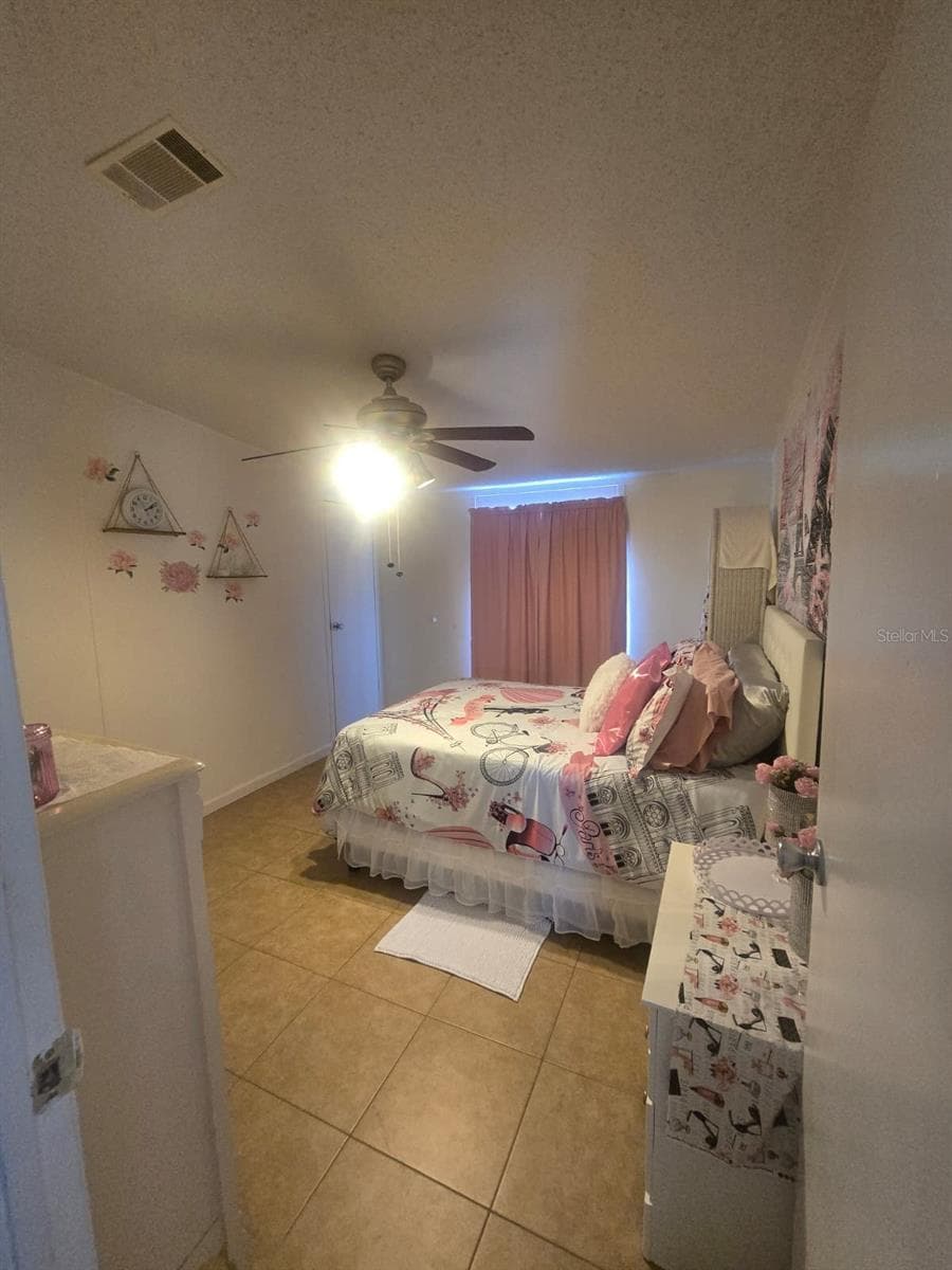 bedroom #3 - 6106 MANGROVE DR, WESLEY CHAPEL