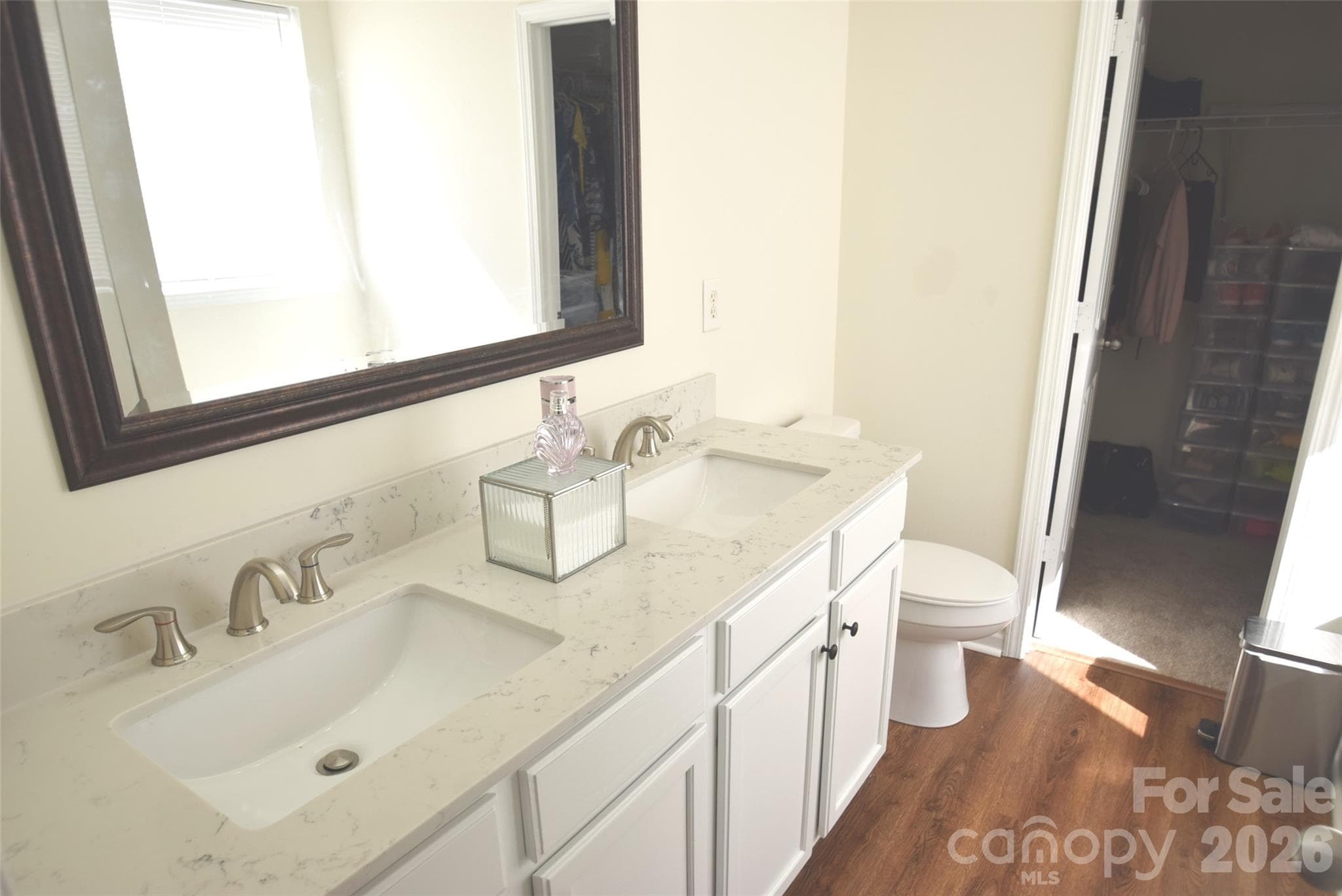 Single Family Residence at 608 Wrayhill Drive, Charlotte, photo 20 of 33