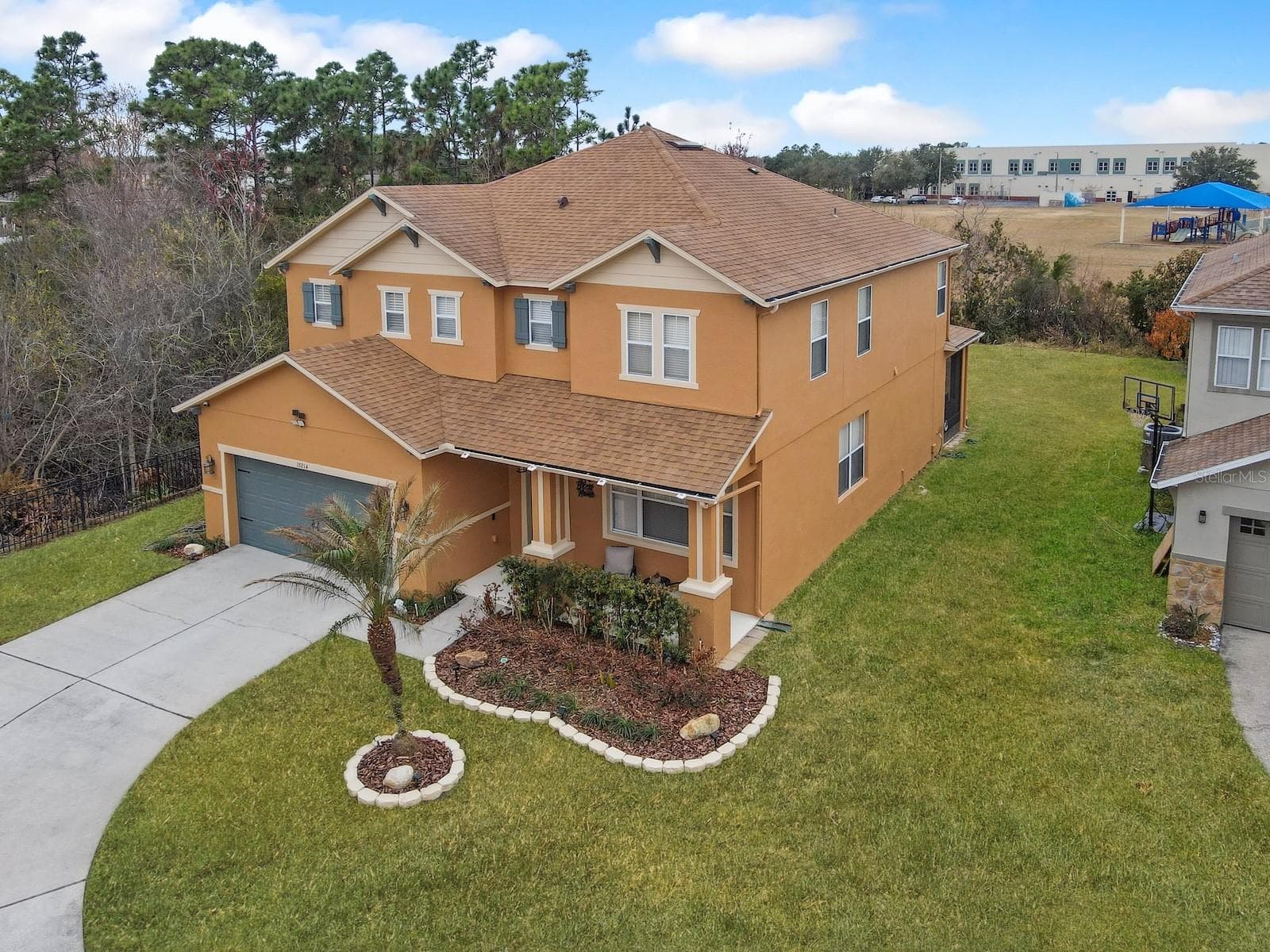 Single Family Residence at 15214 GALBI DR, ORLANDO, photo 2 of 48