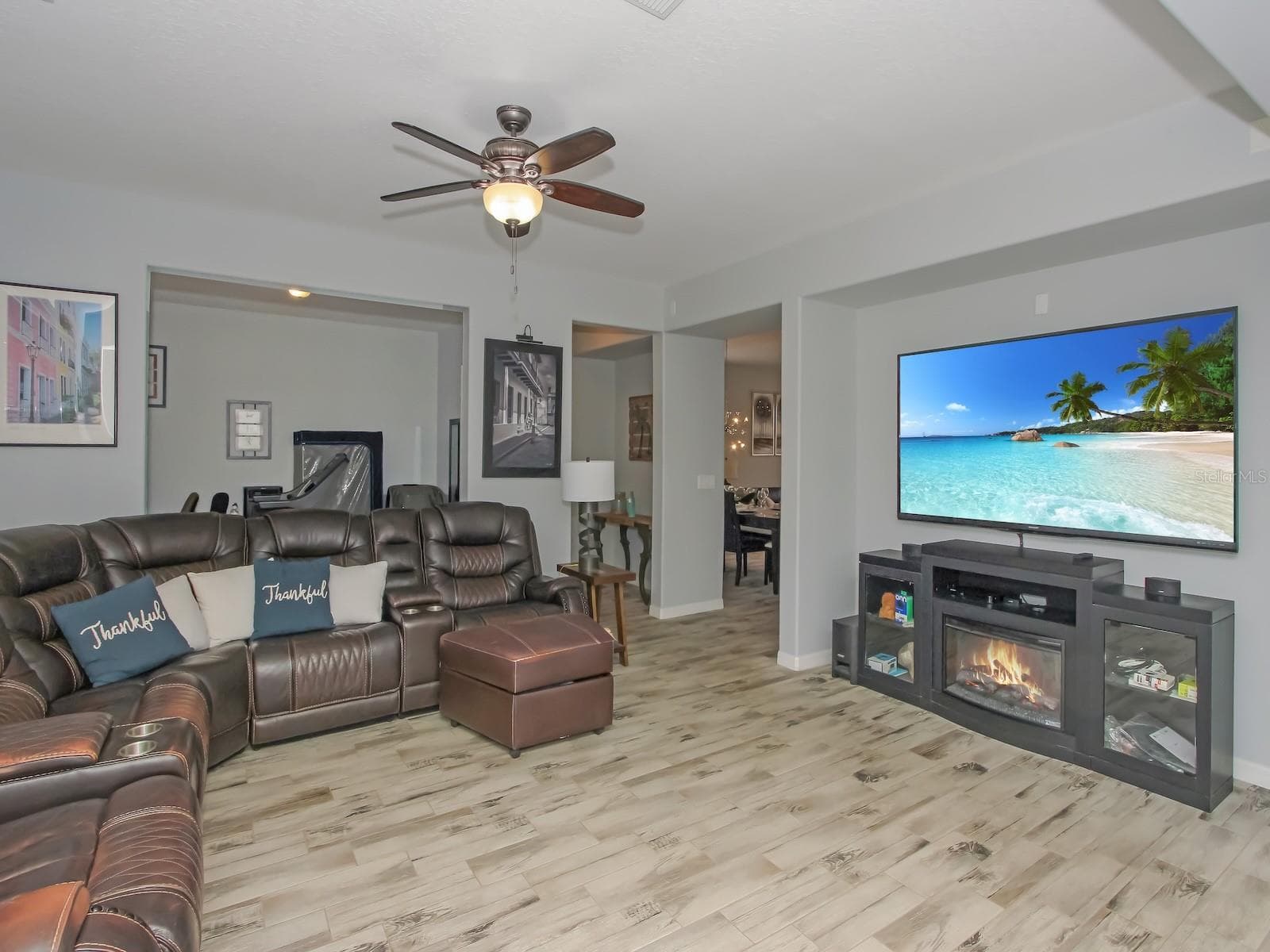 Single Family Residence at 15214 GALBI DR, ORLANDO, photo 16 of 48