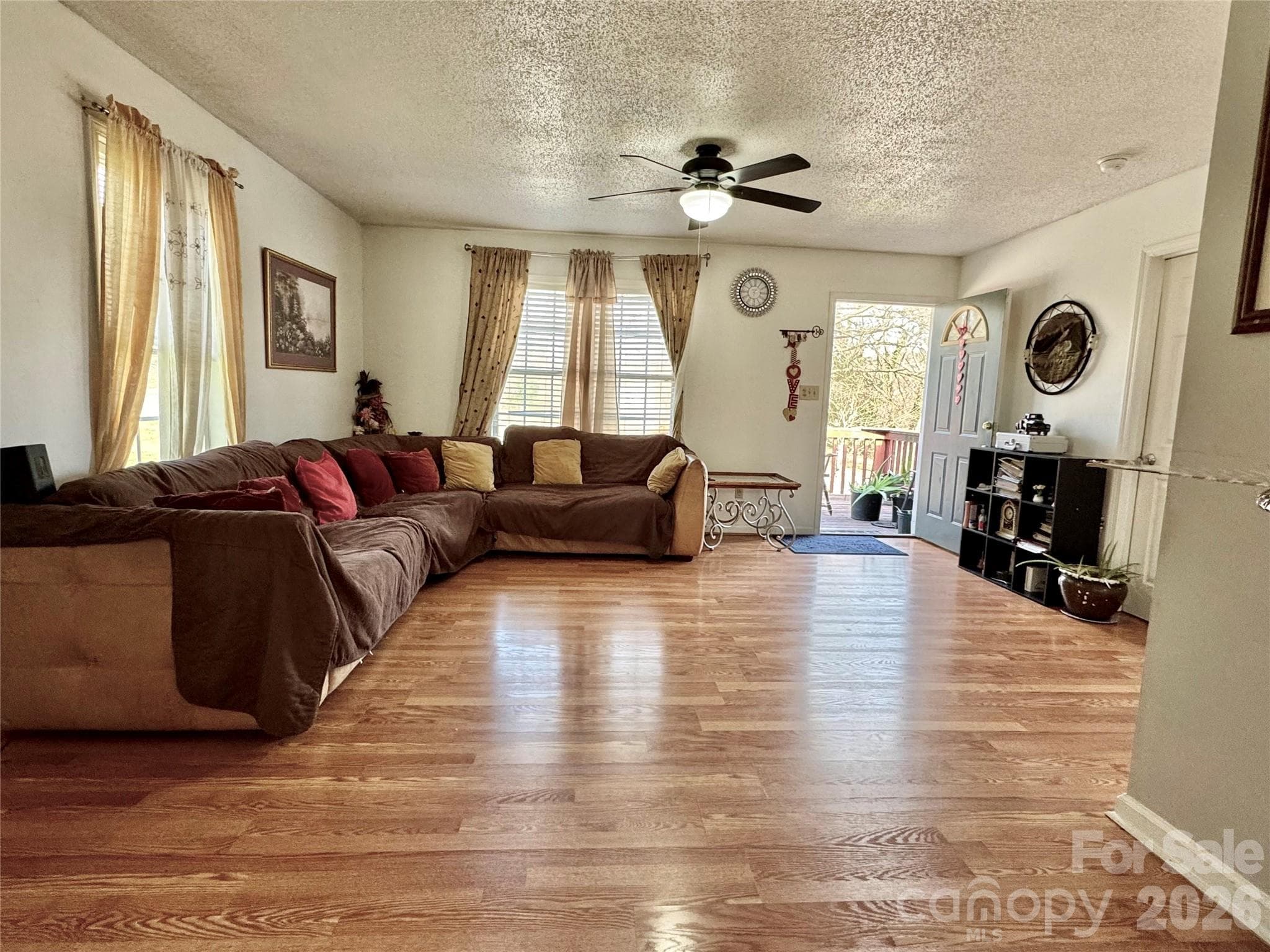 Single Family Residence at Gastonia, photo 3 of 19