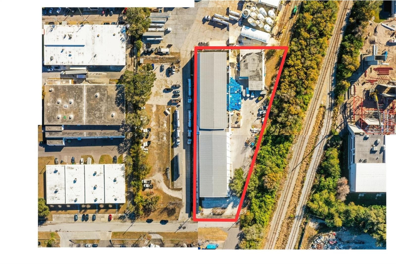 Warehouse at 1555 SUNSHINE DR, CLEARWATER, photo 2 of 87