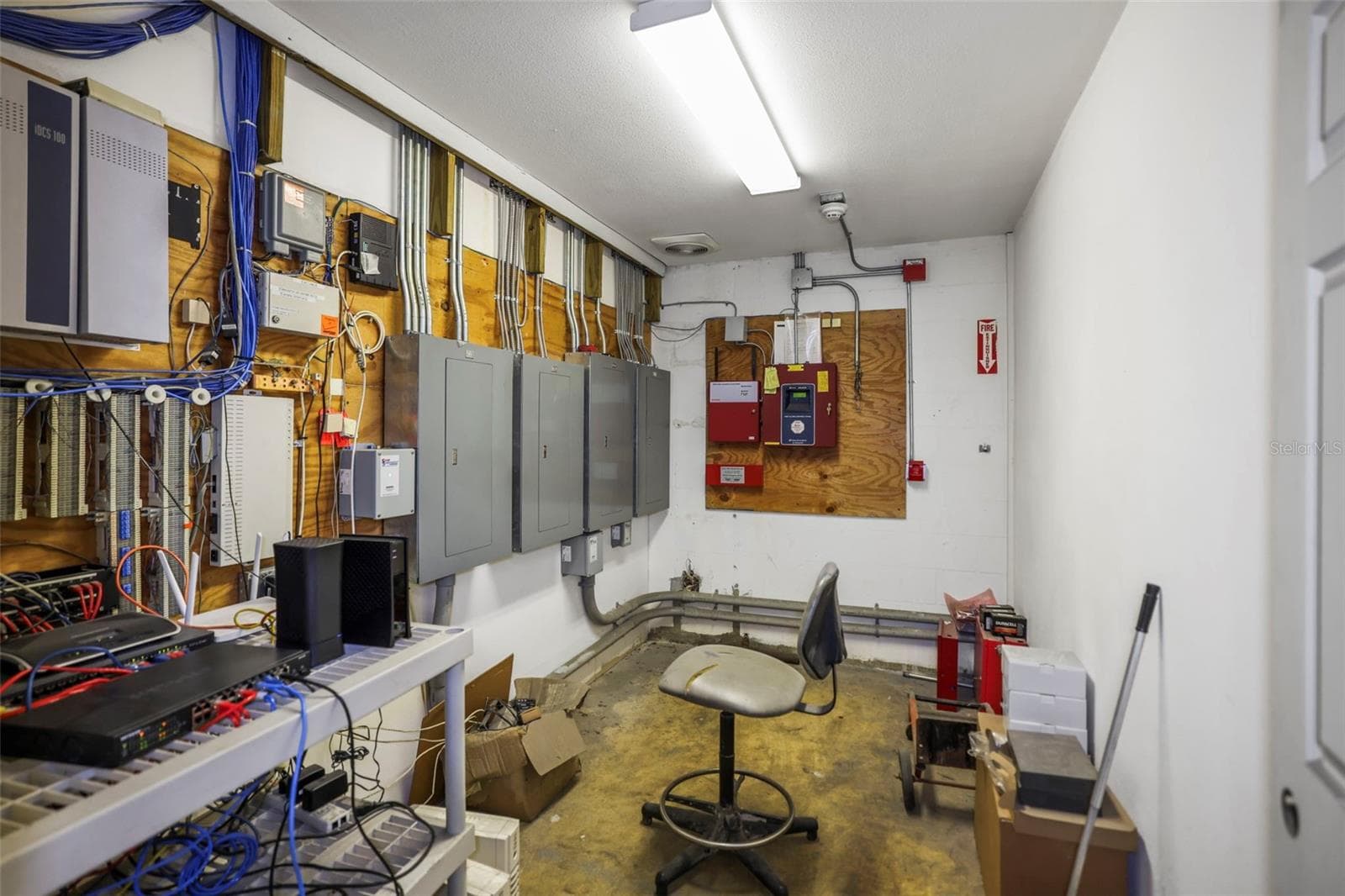 Warehouse at 1555 SUNSHINE DR, CLEARWATER, photo 18 of 87