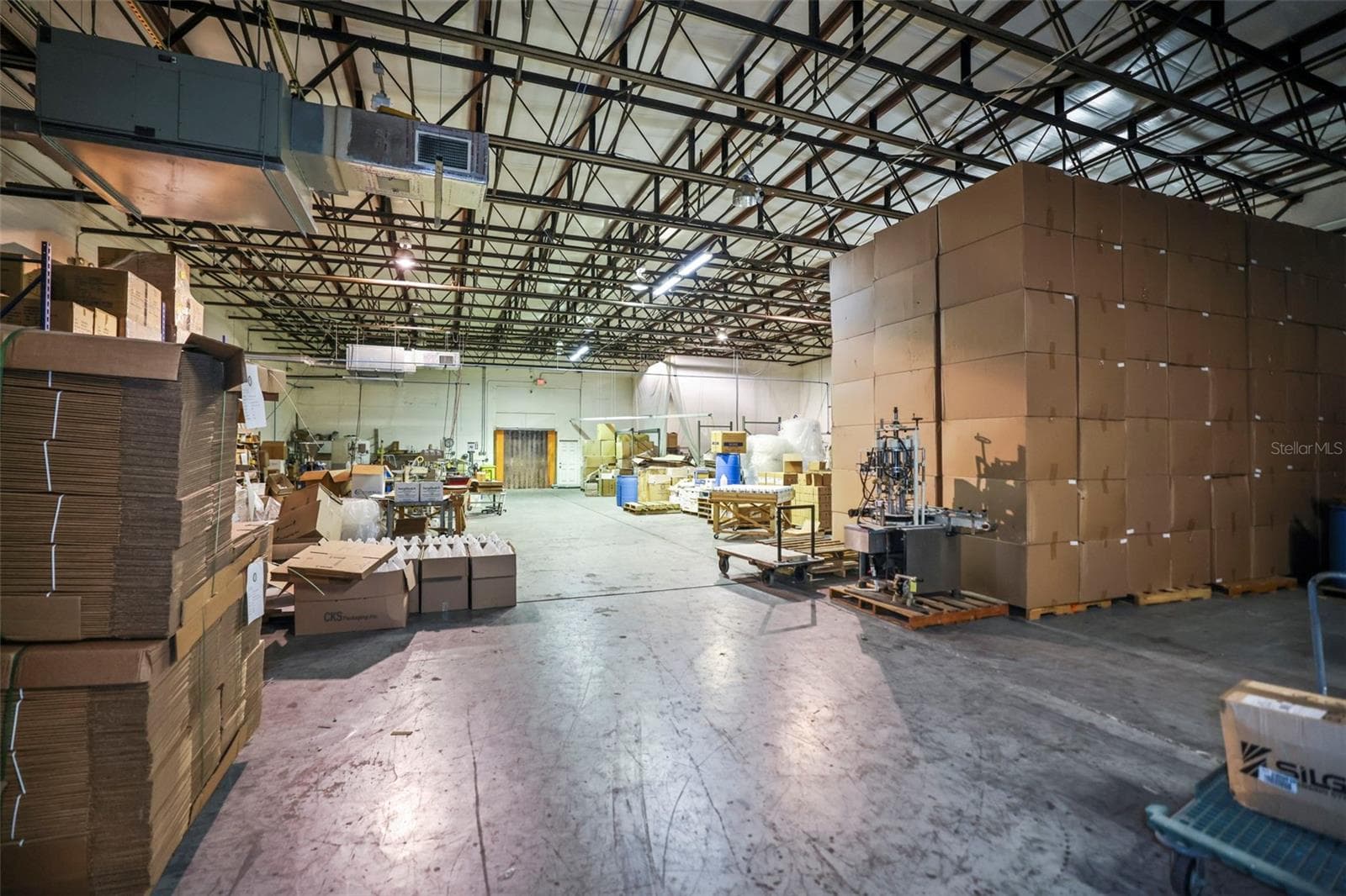 Warehouse at 1555 SUNSHINE DR, CLEARWATER, photo 78 of 87