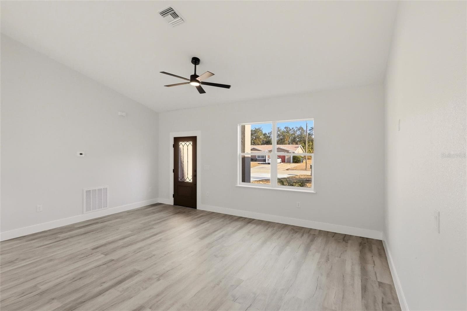 Single Family Residence at 3825 CITROEN DR, SEBRING, photo 3 of 33