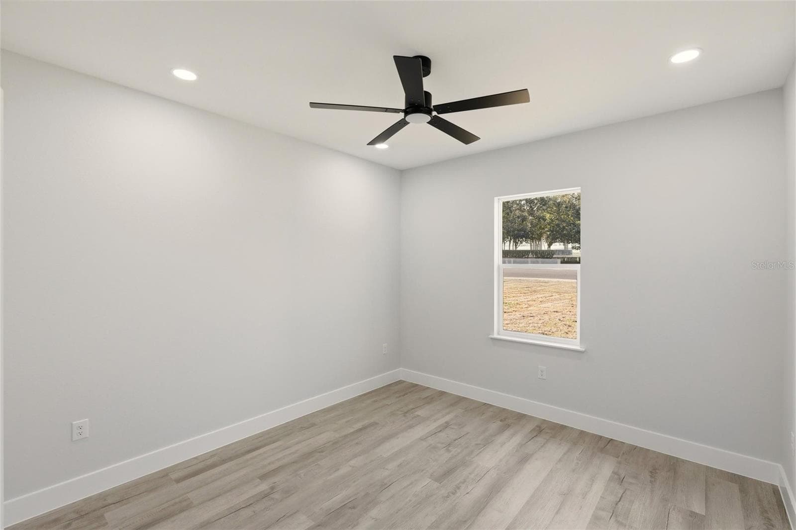 Single Family Residence at 3825 CITROEN DR, SEBRING, photo 18 of 33