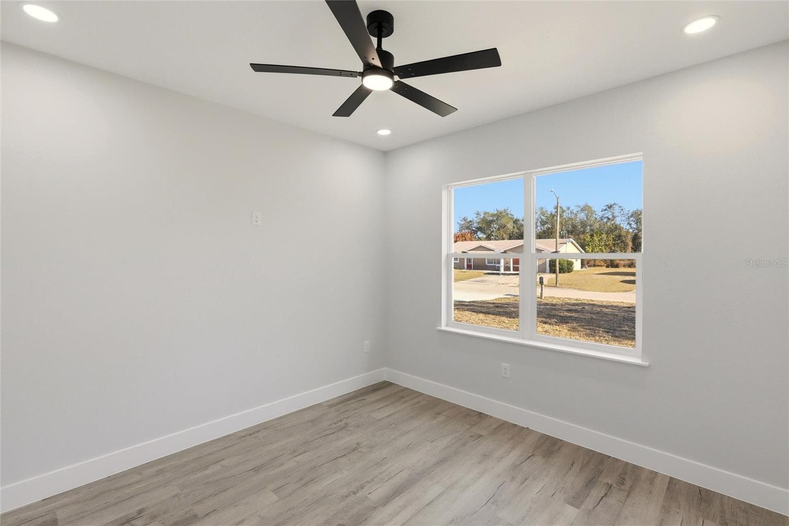 Single Family Residence at 3825 CITROEN DR, SEBRING, photo 24 of 33