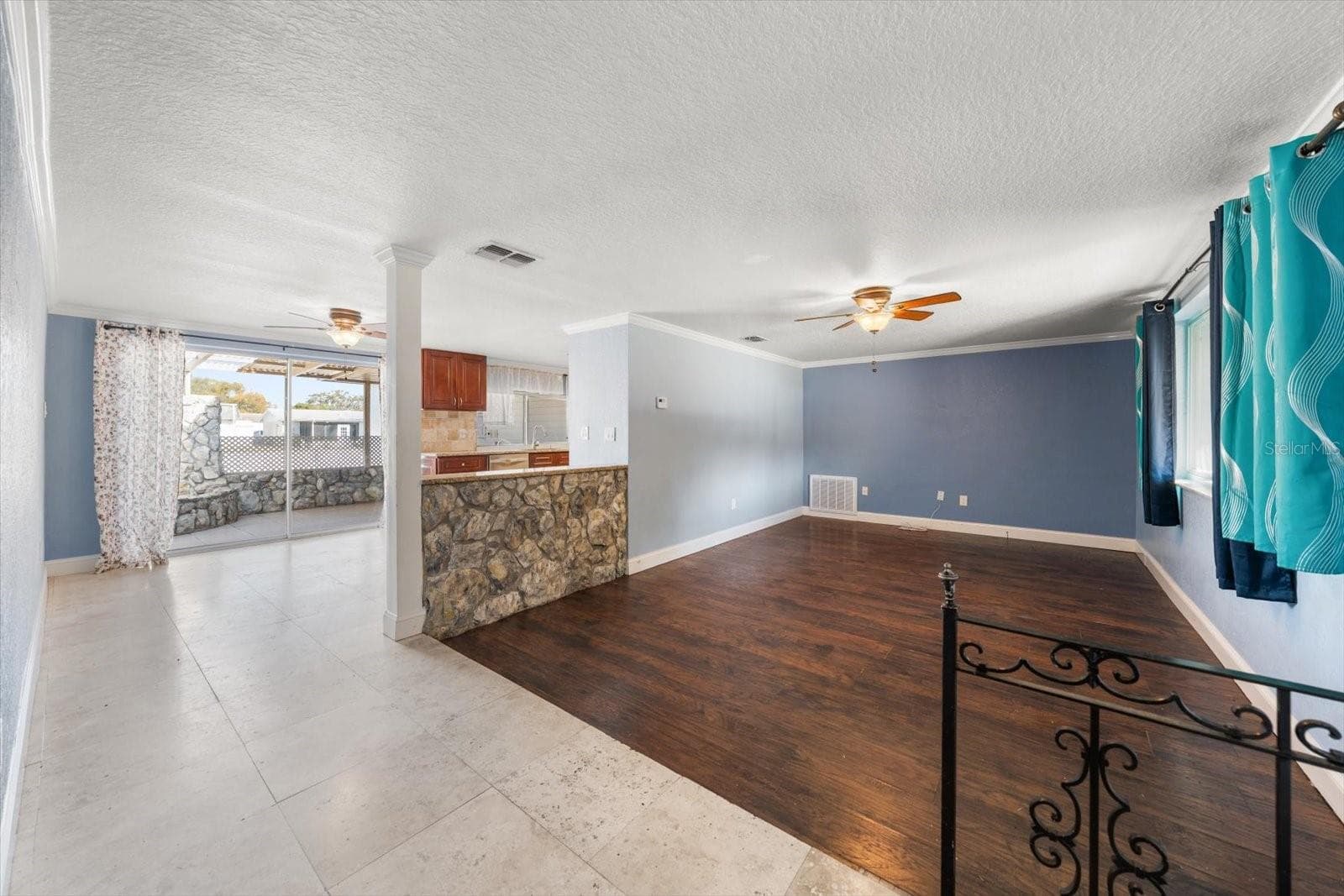Single Family Residence at 4025 SAIL DR, NEW PORT RICHEY, photo 3 of 28