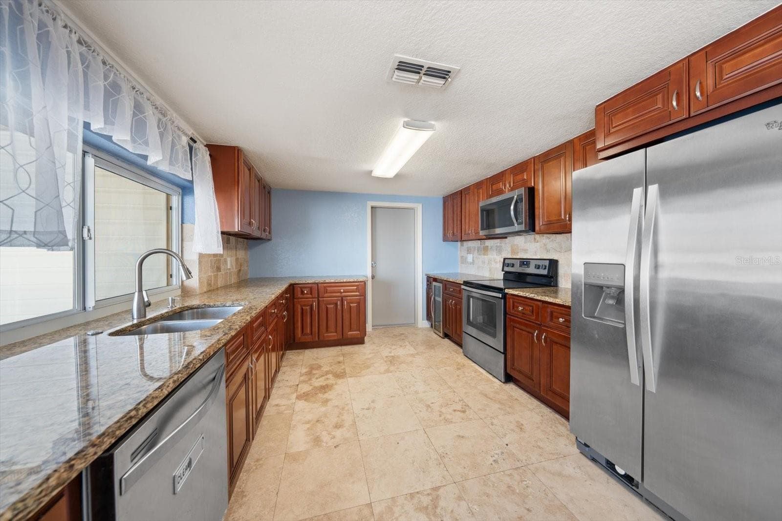 Single Family Residence at 4025 SAIL DR, NEW PORT RICHEY, photo 7 of 28