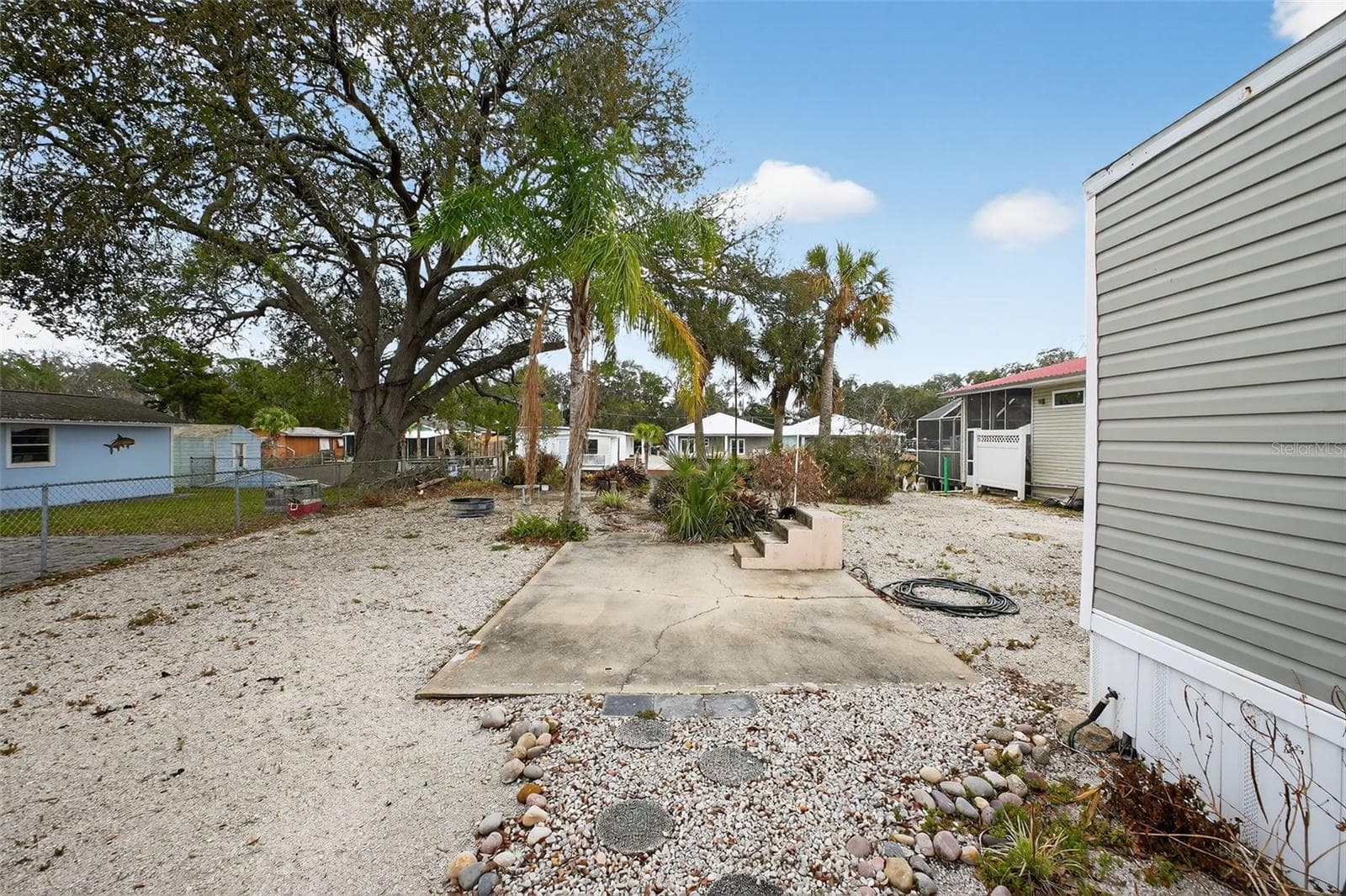 Manufactured Home at 153 GARY AVE, OAK HILL, photo 21 of 47
