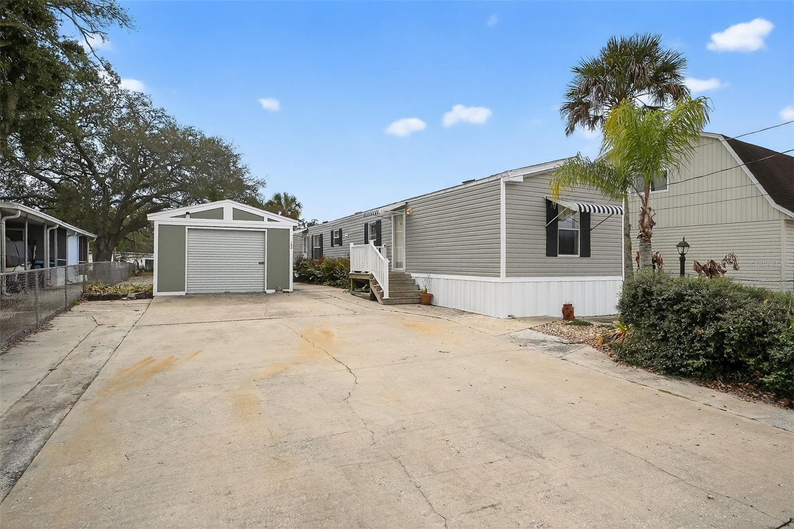 Manufactured Home at 153 GARY AVE, OAK HILL, photo 22 of 47