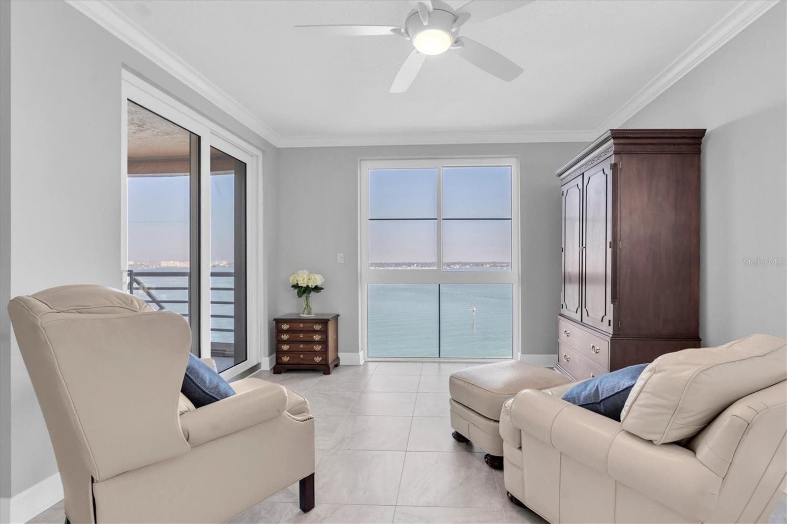 Sitting area in Primary bedroom - 4993 BACOPA LN S #705, ST PETERSBURG