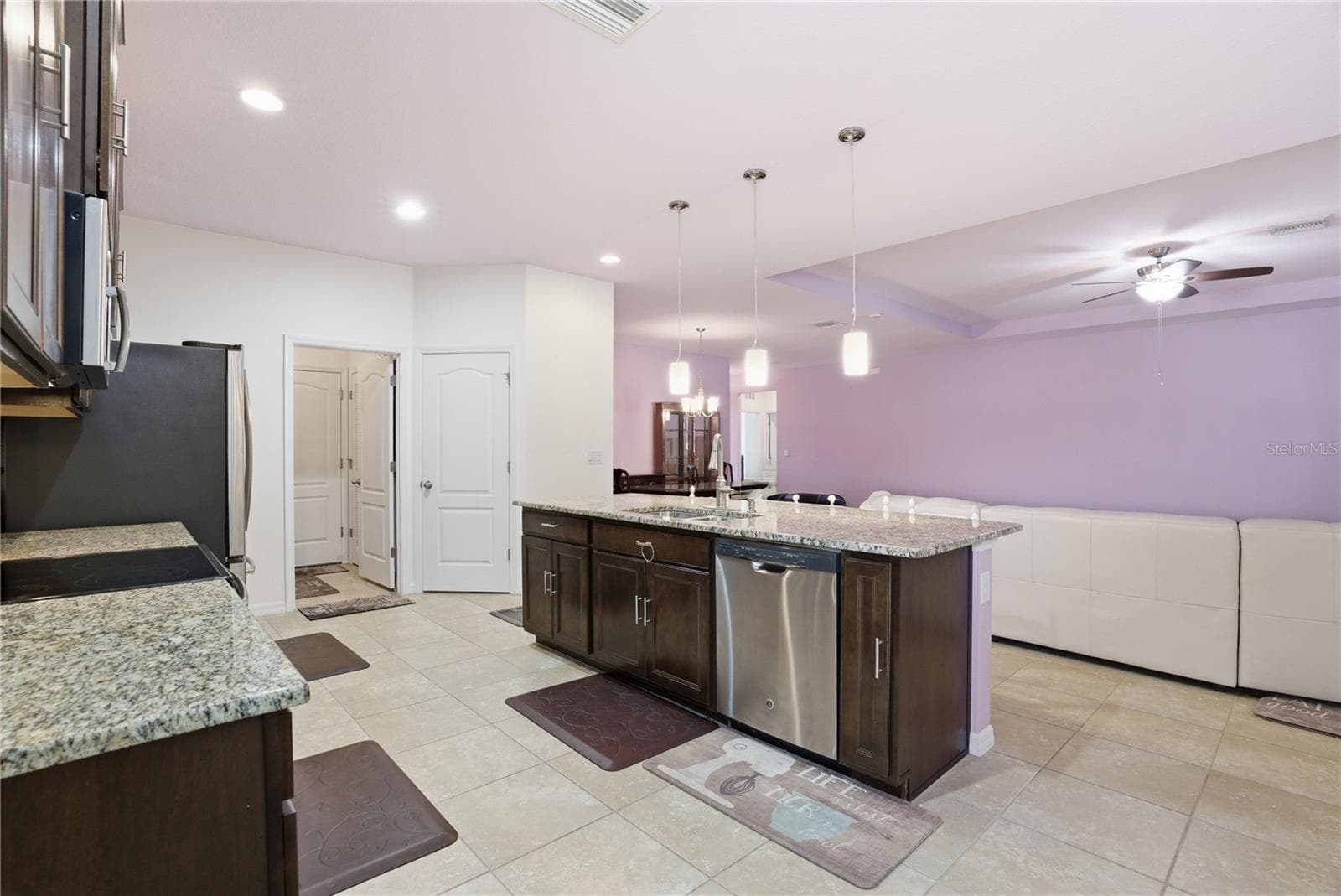 Single Family Residence at 10420 PLEASANT SPRING WAY, RIVERVIEW, photo 12 of 32