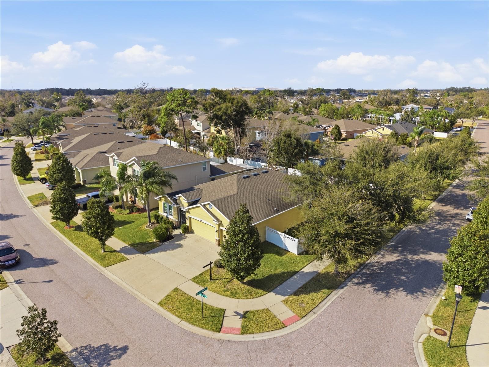 Single Family Residence at 10420 PLEASANT SPRING WAY, RIVERVIEW, photo 24 of 32