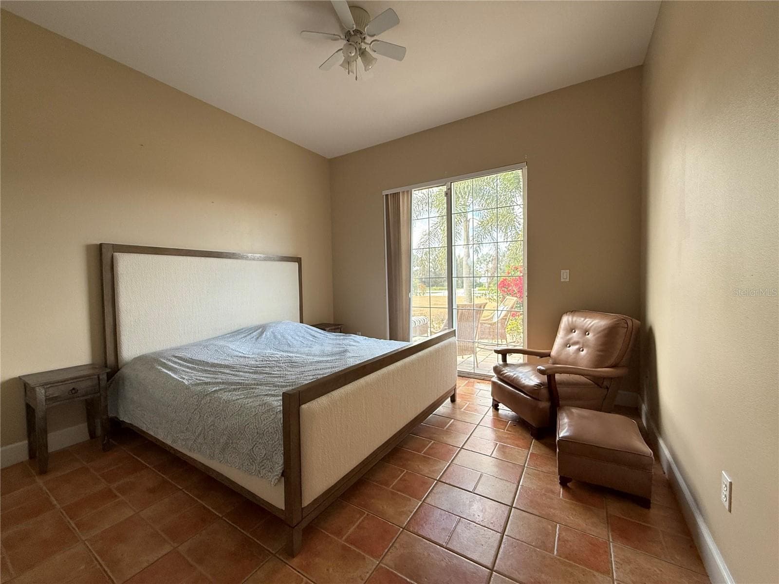 Single Family Residence at 186 S BEAR POINTE DR, LAKE PLACID, photo 11 of 20