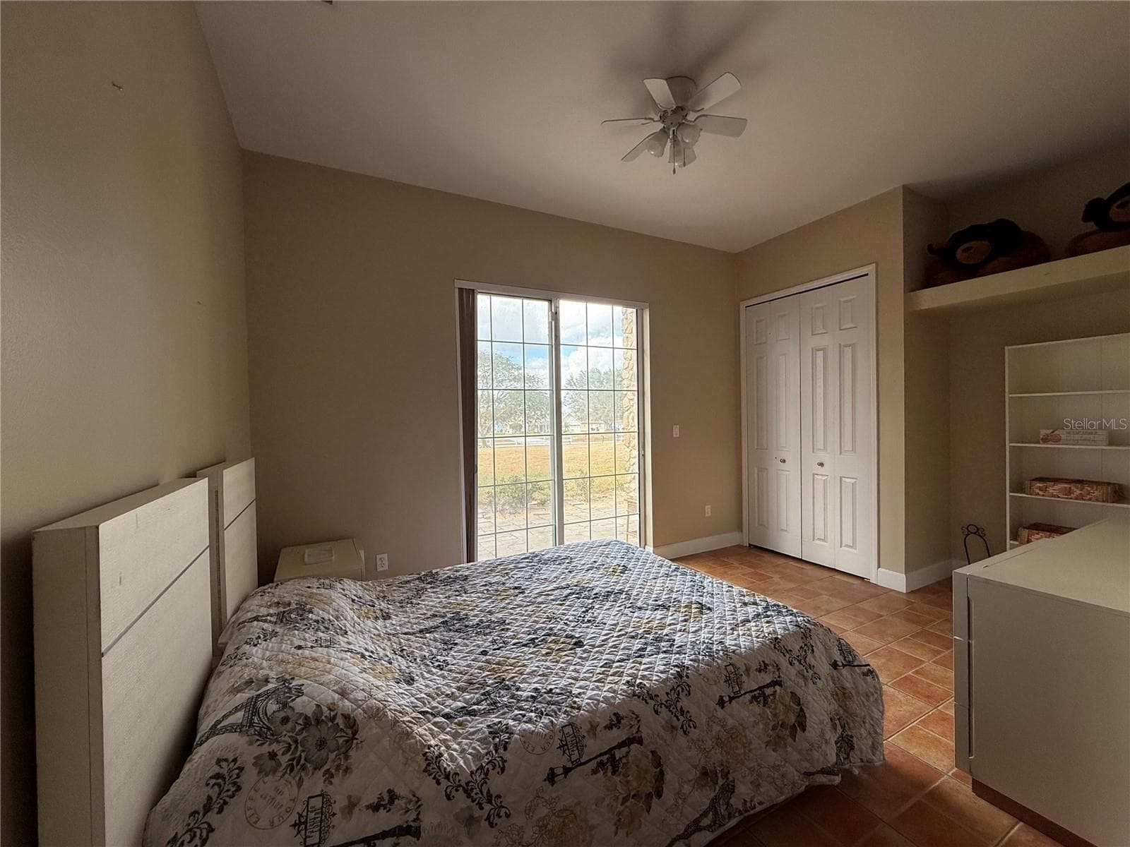 Single Family Residence at 186 S BEAR POINTE DR, LAKE PLACID, photo 12 of 20