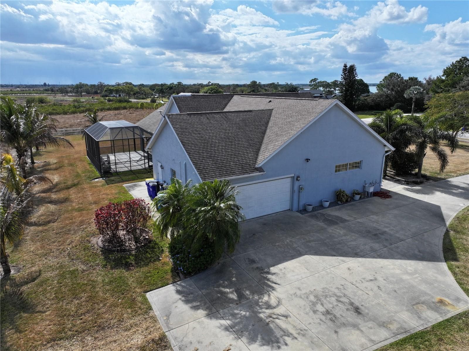 Single Family Residence at 186 S BEAR POINTE DR, LAKE PLACID, photo 13 of 20