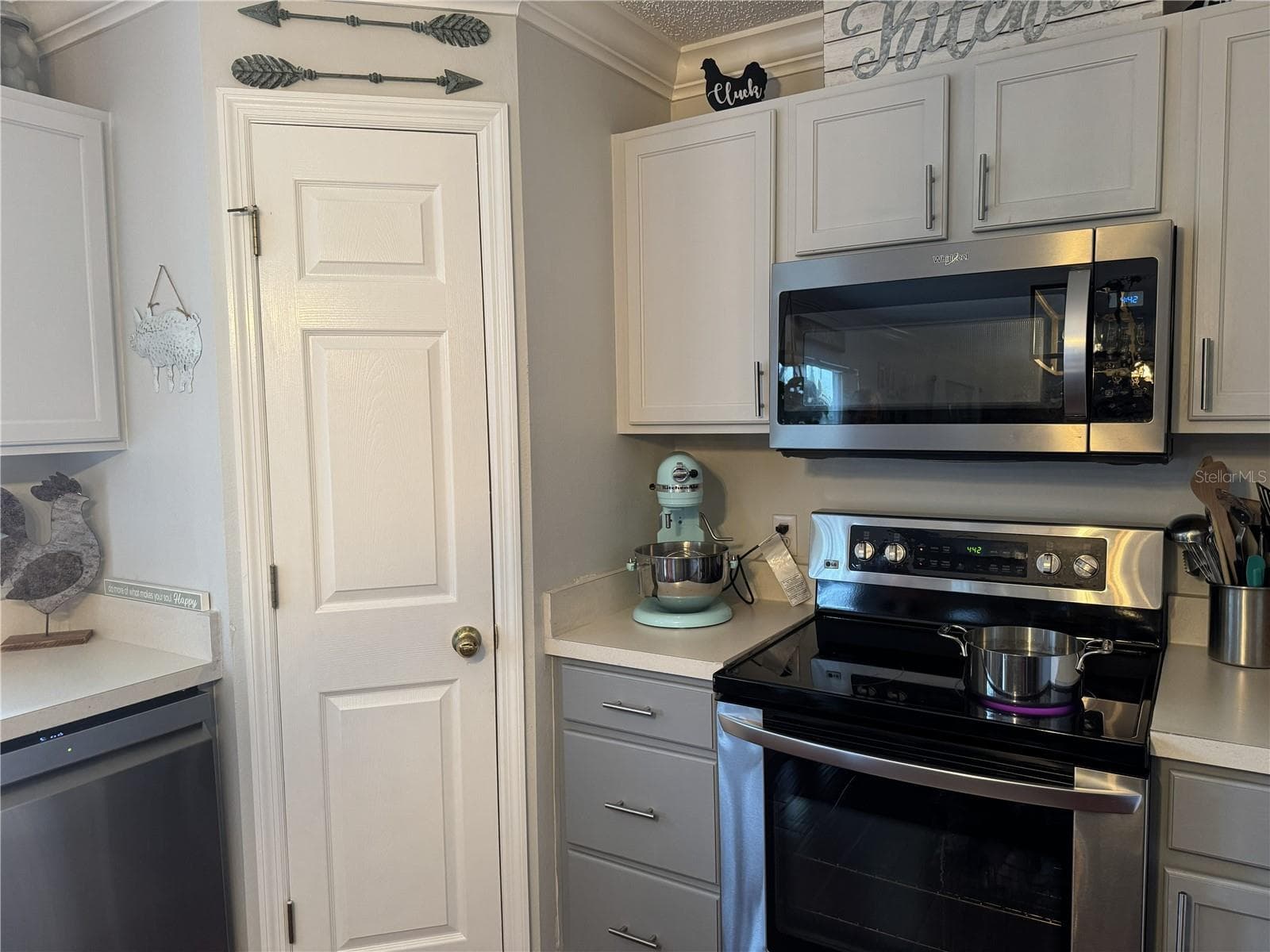 Single Family Residence at 1166 BALFOUR DR, DELTONA, photo 13 of 61