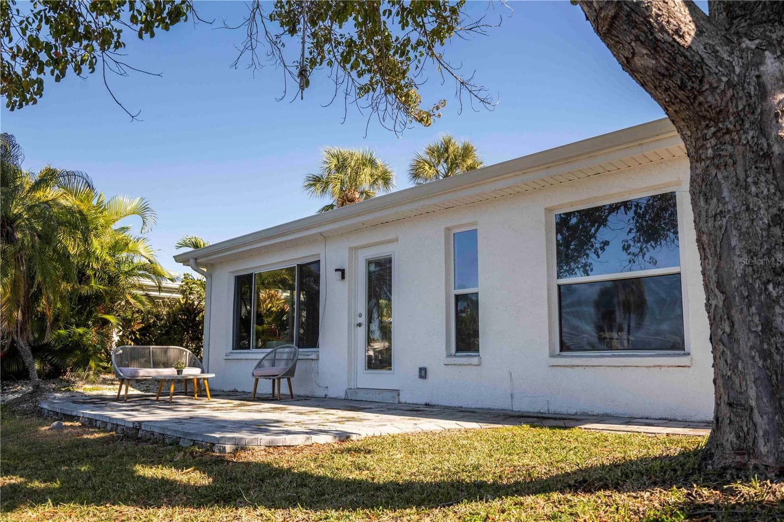 Villa at 563 SPANISH DR S, LONGBOAT KEY, photo 32 of 44