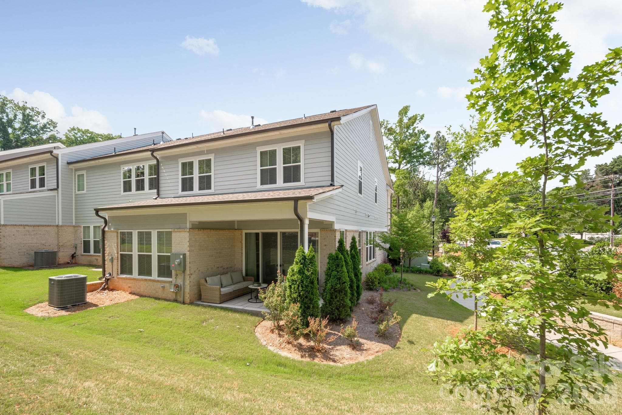 Back of Home - Everton, Charlotte