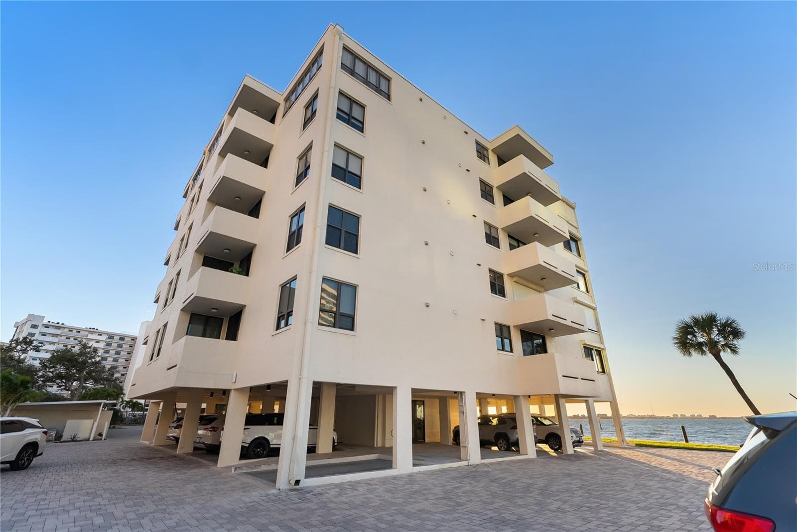 Condominium at 101 SUNSET DR #402, SARASOTA, photo 46 of 61